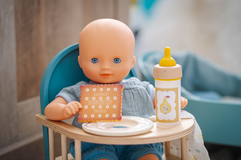 Djeco Baby Doll Mealtime Set - Pretend Play Food & Feeding Accessories for Toddlers - Perfect for Role Play, Tea Parties & Early Childhood Development