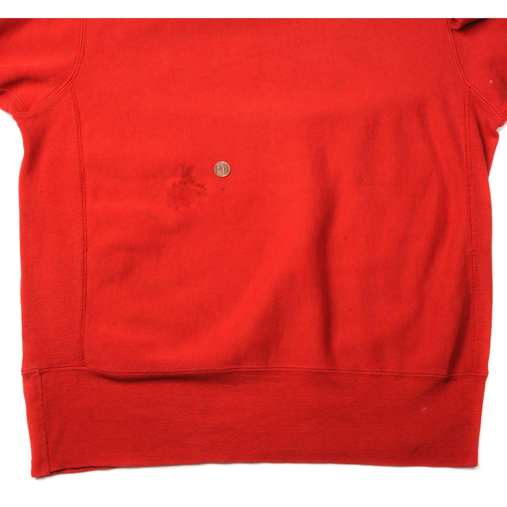 Vintage Champion Reverse Weave Martha's Vineyard Sweatshirt 1980s XL Made in USA - Retro Streetwear for Men & Women - Perfect for Casual Outfits, Gym, and Vintage Fashion Lovers