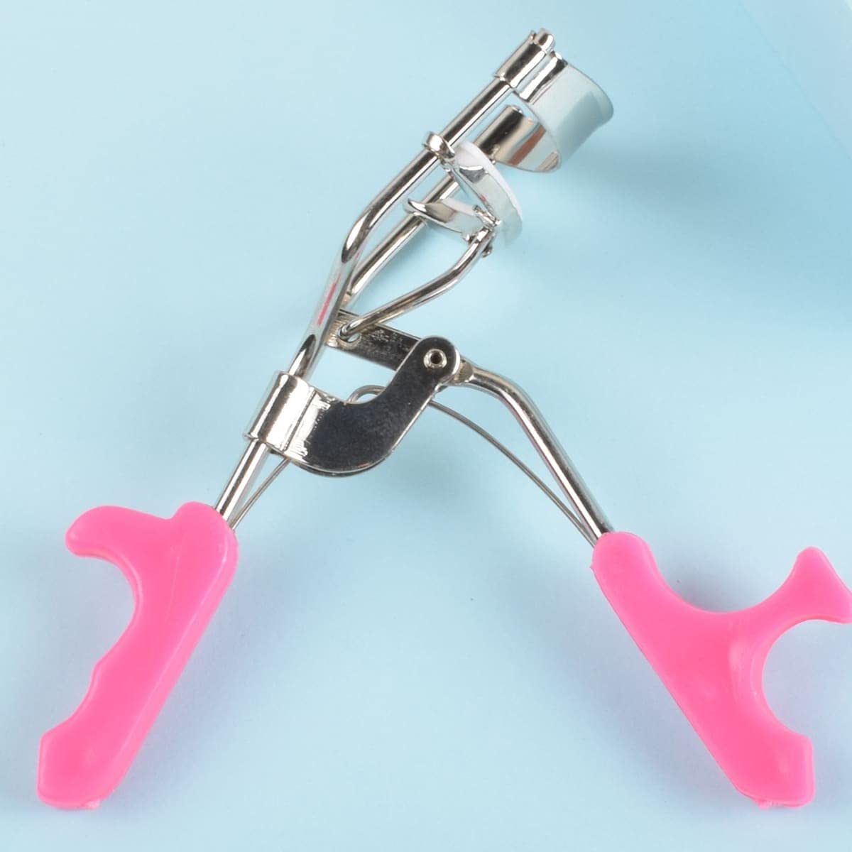 BOTIST Professional Eyelash Curler for Women - Premium Lash Curling Makeup Tool with Comfort Grip (Multicolor) - Perfect for Daily Makeup, Bridal Looks & Salon Use