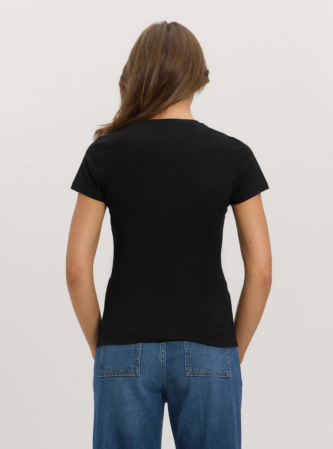 Eco-Friendly Black Roses Logo T-Shirt for Men & Women - Stylish Graphic Tee for Casual Wear, Street Fashion, and Everyday Outfits
