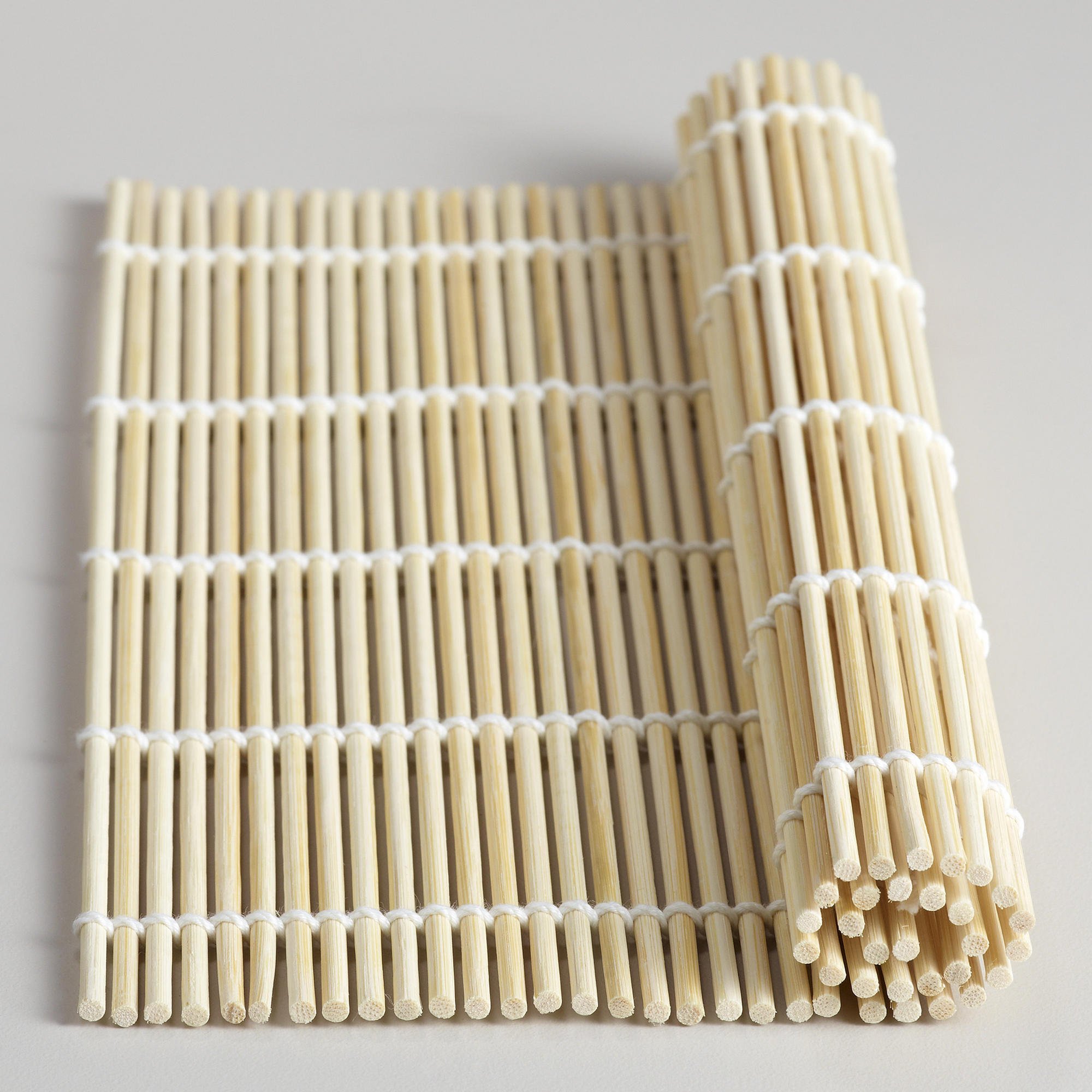 JapanBargain 1574 - 10.5 Inch Square Bamboo Sushi Rolling Mat for Homemade Sushi - 1 Pack - Perfect for Sushi Making at Home, Parties & Japanese Cuisine Lovers