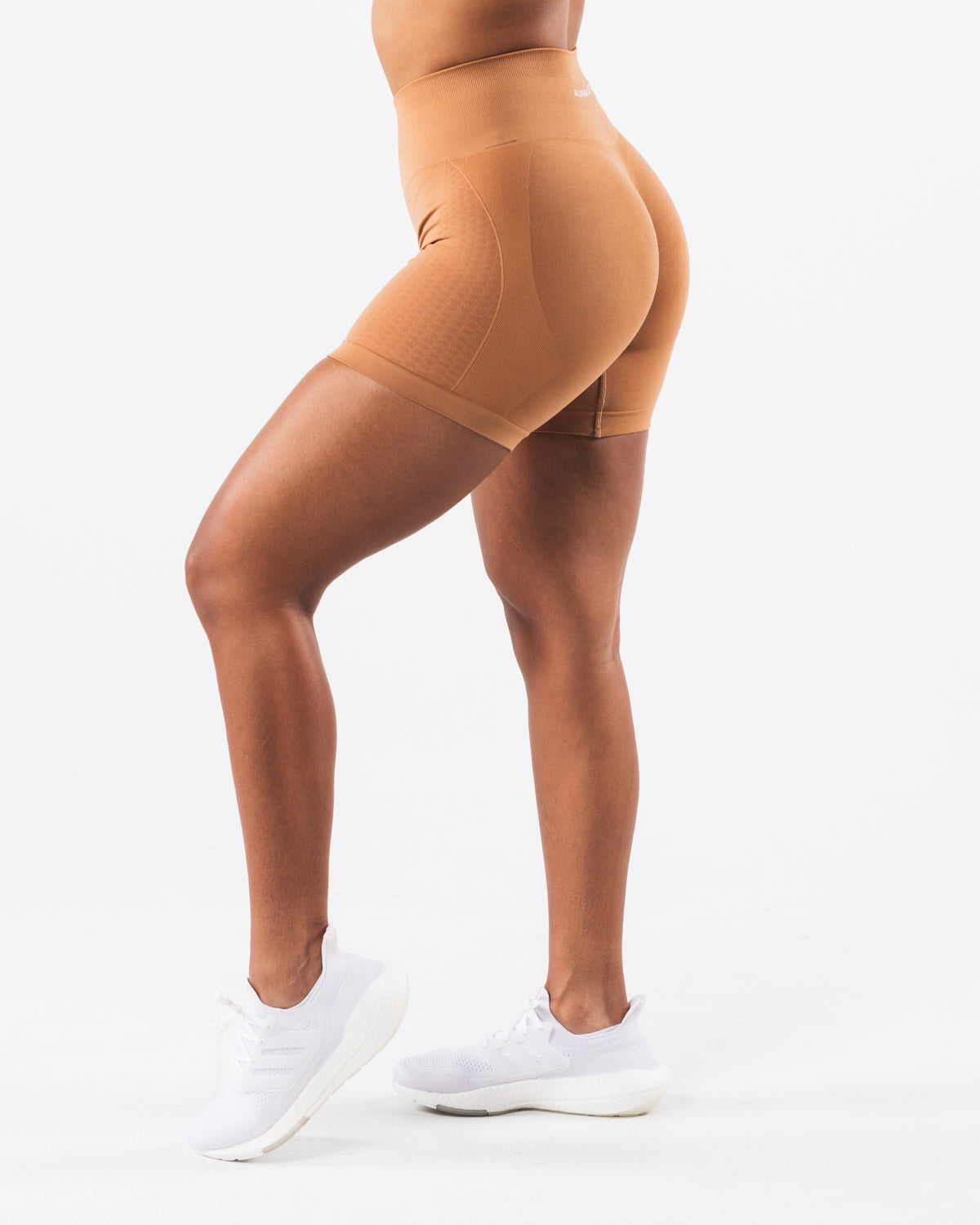 Amplify Contour Short 5