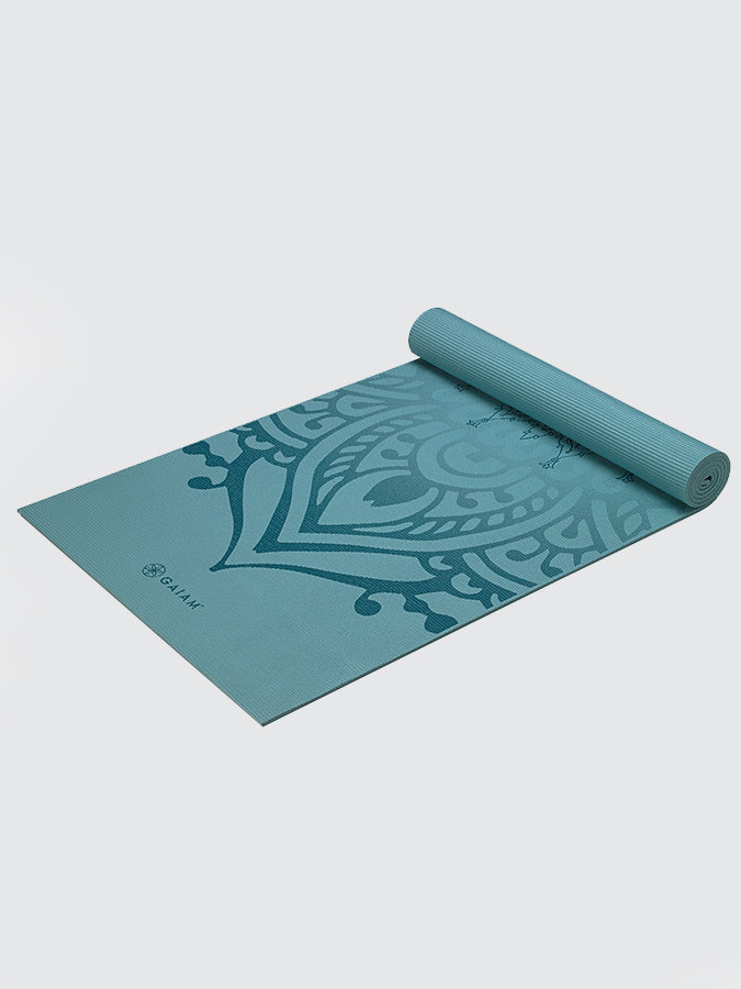 Gaiam Premium Niagara Yoga Mat 6mm - Extra Thick Non-Slip Exercise Mat for Yoga, Pilates & Home Workouts - Ideal for Hot Yoga & Meditation Practice