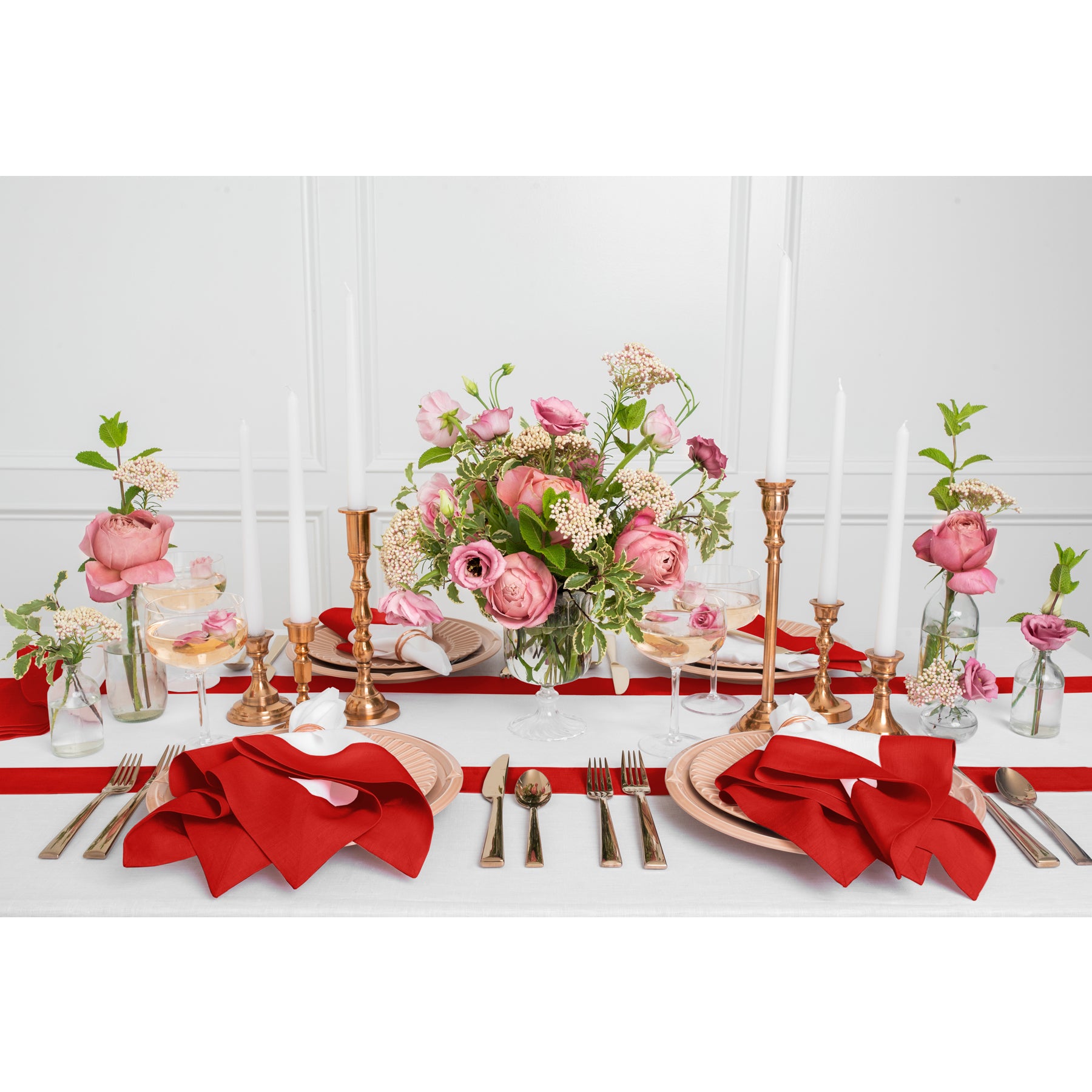 Stylish Contempo Table Runner for Dining & Decor - Elegant Home Tablecloth for Parties, Weddings & Holidays