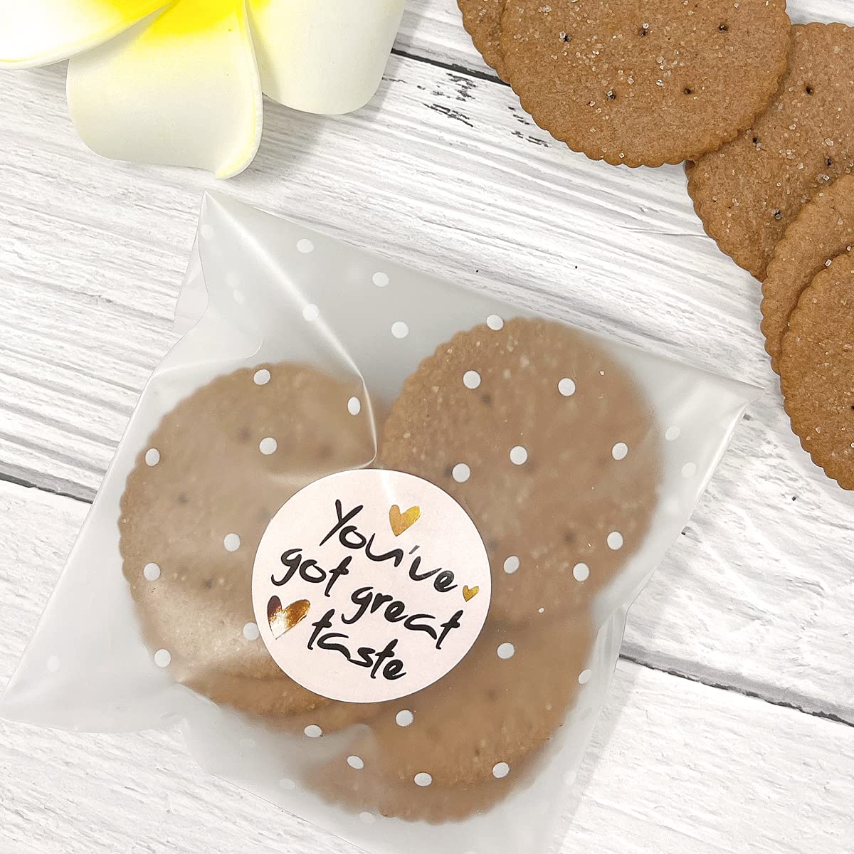 Allydrew 4x4 Inch Clear Self-Adhesive Candy Bags - 200 Pack White Polka Dot Treat Bags for Cookies, Party Favors, Wedding Candy, Baby Shower & Holiday Gifts - Perfect for Baking, Candy Buffets & DIY Crafts