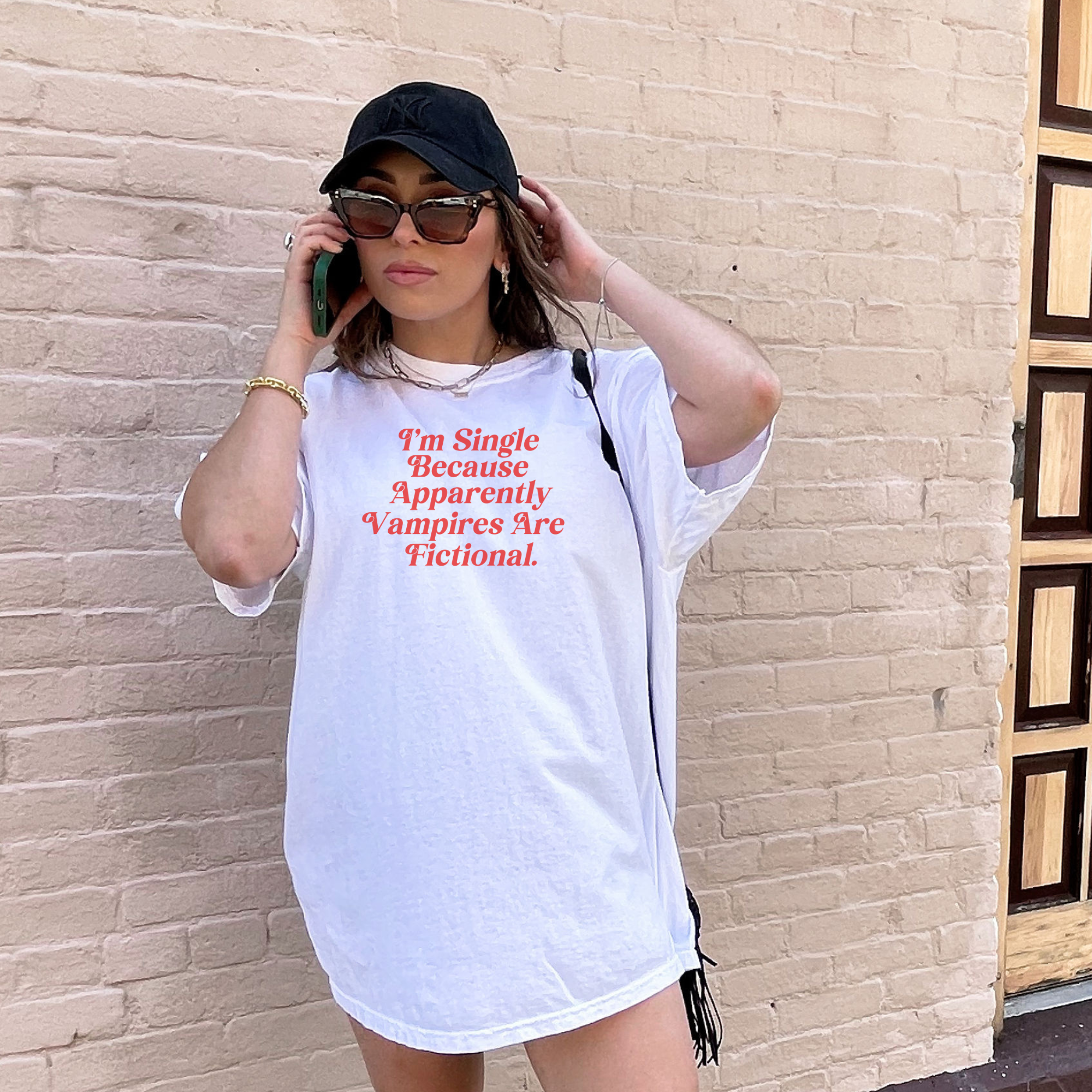 Funny 'I'm Single Because' T-Shirt for Men & Women - Perfect for Dating, Parties & Casual Wear