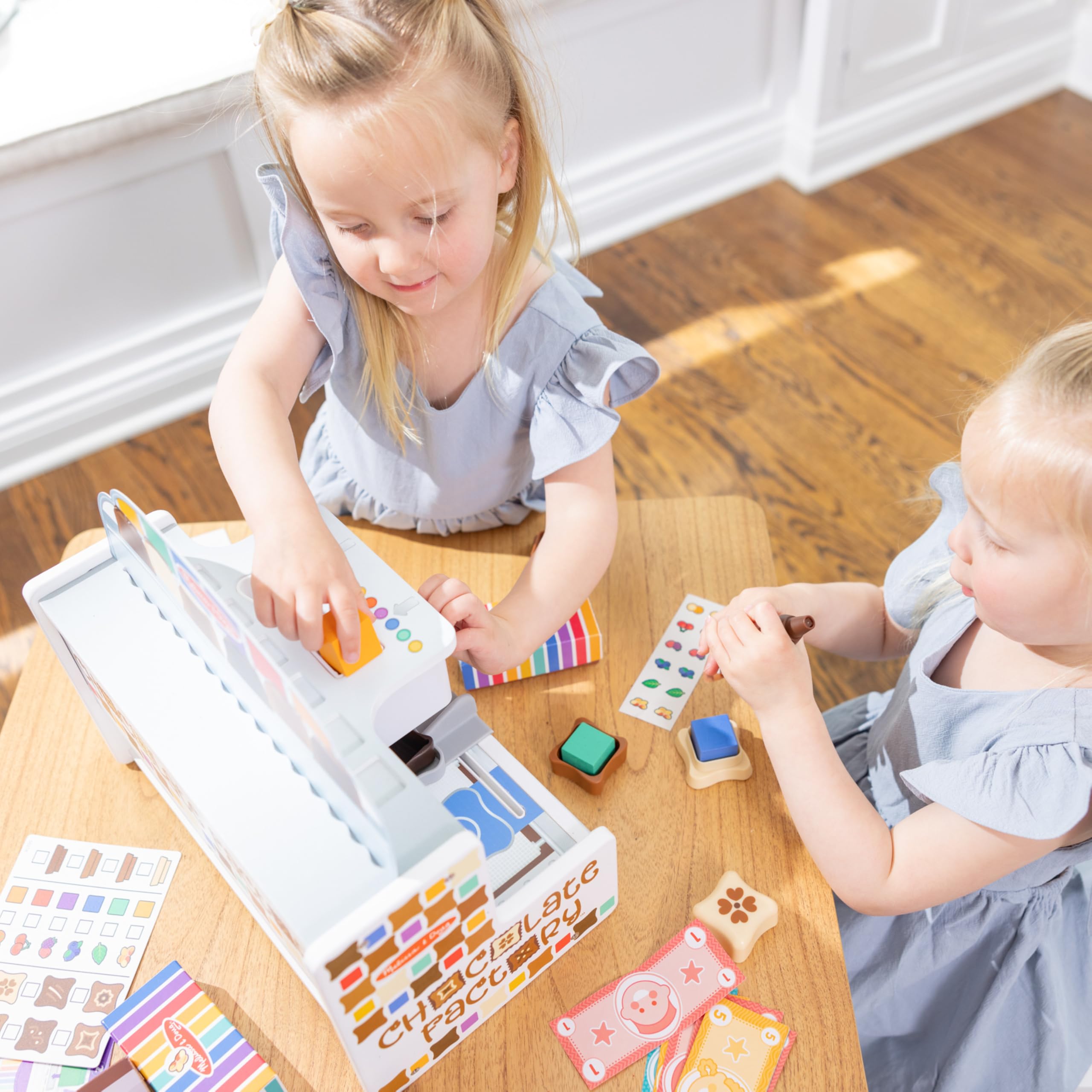 Melissa & Doug Wooden Chocolate Factory Pretend Play Set - Kids Candy Maker Toy with Play Food for Boys & Girls Ages 3+ | FSC-Certified Wood | Birthday Gift & Imaginative Play for Preschoolers