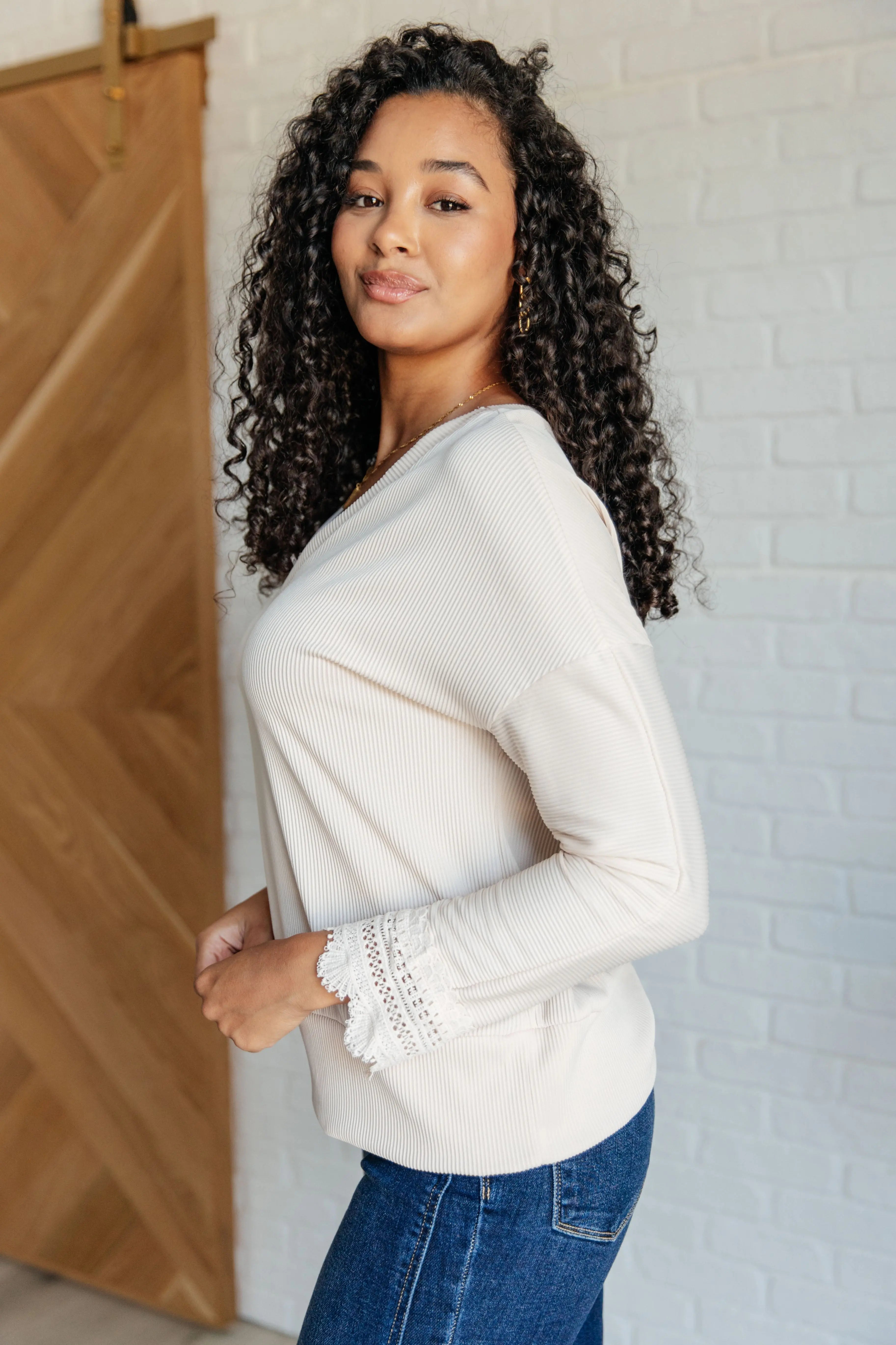 Elegant Lace Trim V-Neck Blouse for Women - Flowy Casual & Party Tops - Perfect for Dates, Office Wear, and Special Occasions