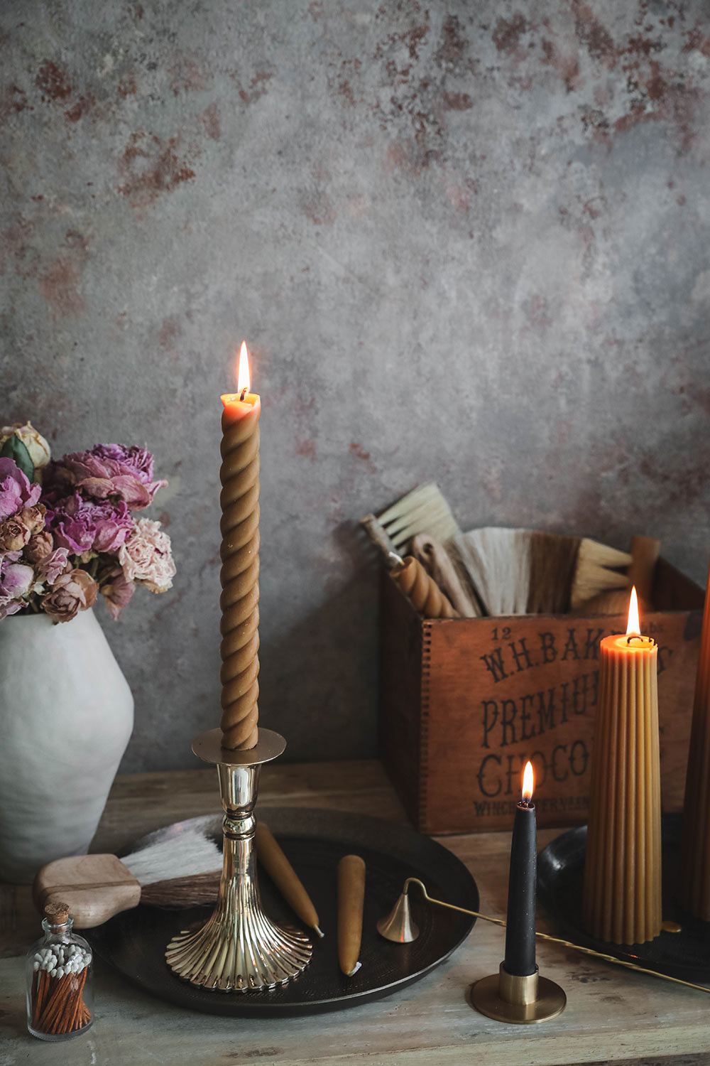 Natural Beeswax Fluted Pillar Candle - Handmade, Eco-Friendly, Long-Lasting for Home Decor, Wedding Centerpieces & Romantic Ambiance