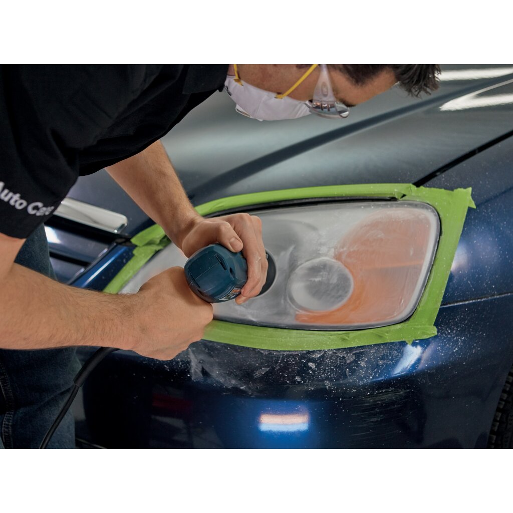 3M 39181 Headlight Restoration Kit – Restore Foggy & Yellow Headlights – DIY Car Headlight Cleaner & Polish – Perfect for Cars, Trucks & SUVs – Improve Night Driving Safety