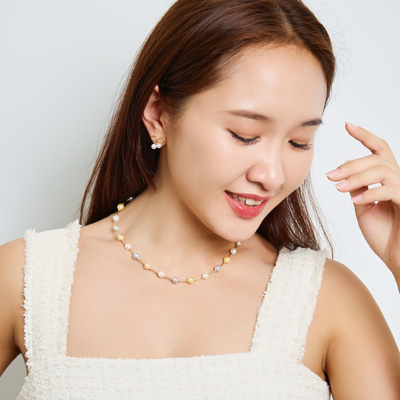 18K Solid Gold Saltwater Pearl Necklace KN00300 | Elegant Women's Jewelry Gift for Wedding, Anniversary & Special Occasions