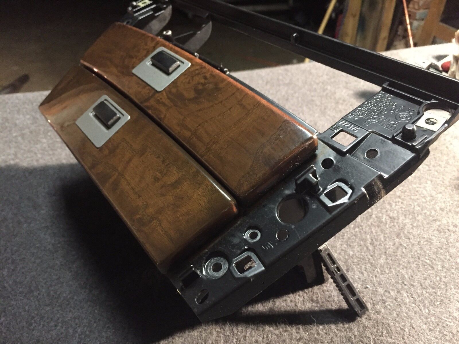 2002-2005 BMW 745i E65 Genuine OEM Wooden Dash Trim Storage Ash Tray Center Console 7032886 - Perfect for Interior Upgrades & Luxury Car Restoration