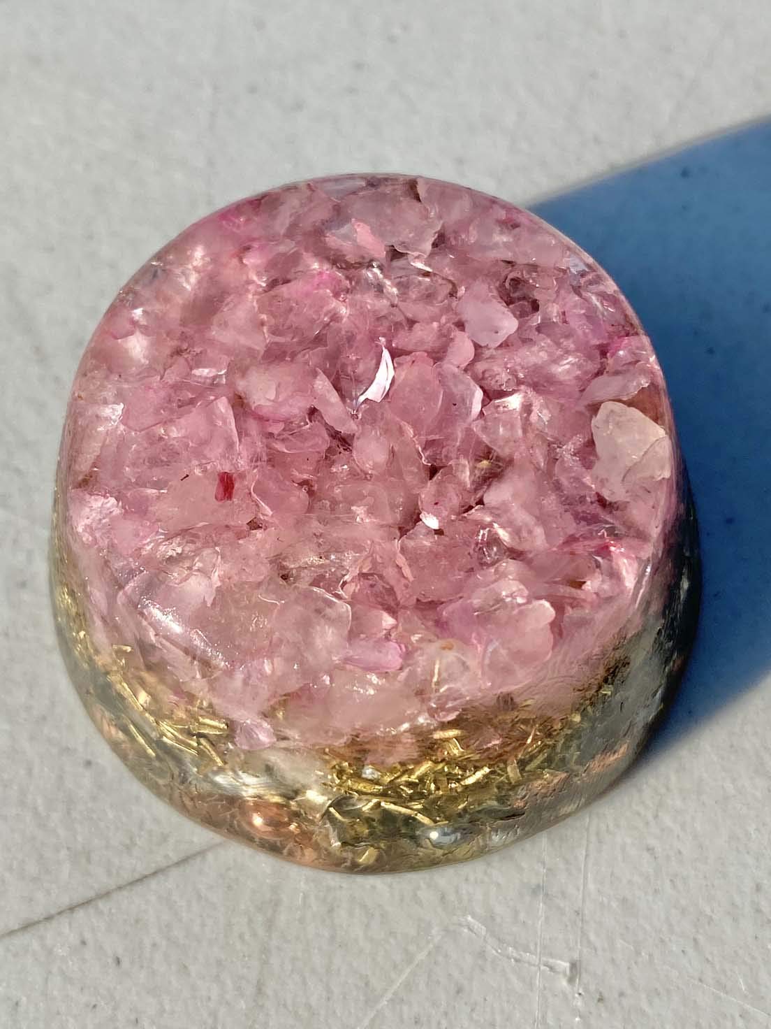 Pink Rose Quartz Small Single Crystal Tower - Orgone Generator Energy Accumulator with Beautiful Ingredients | Perfect Gift for Healing, Meditation & Positive Energy | Home Decor, Office Feng Shui, Reiki & Spiritual Practices