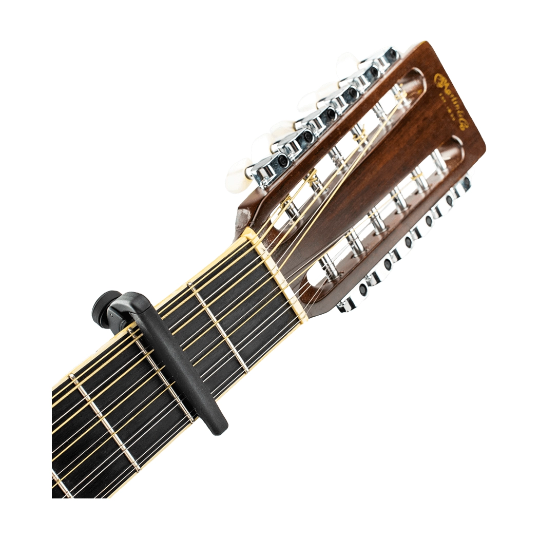 D'Addario Pro Plus Capo - Premium Guitar Capo for Acoustic & Electric Guitars - Black - Perfect for Live Performances, Studio Recording & Practice