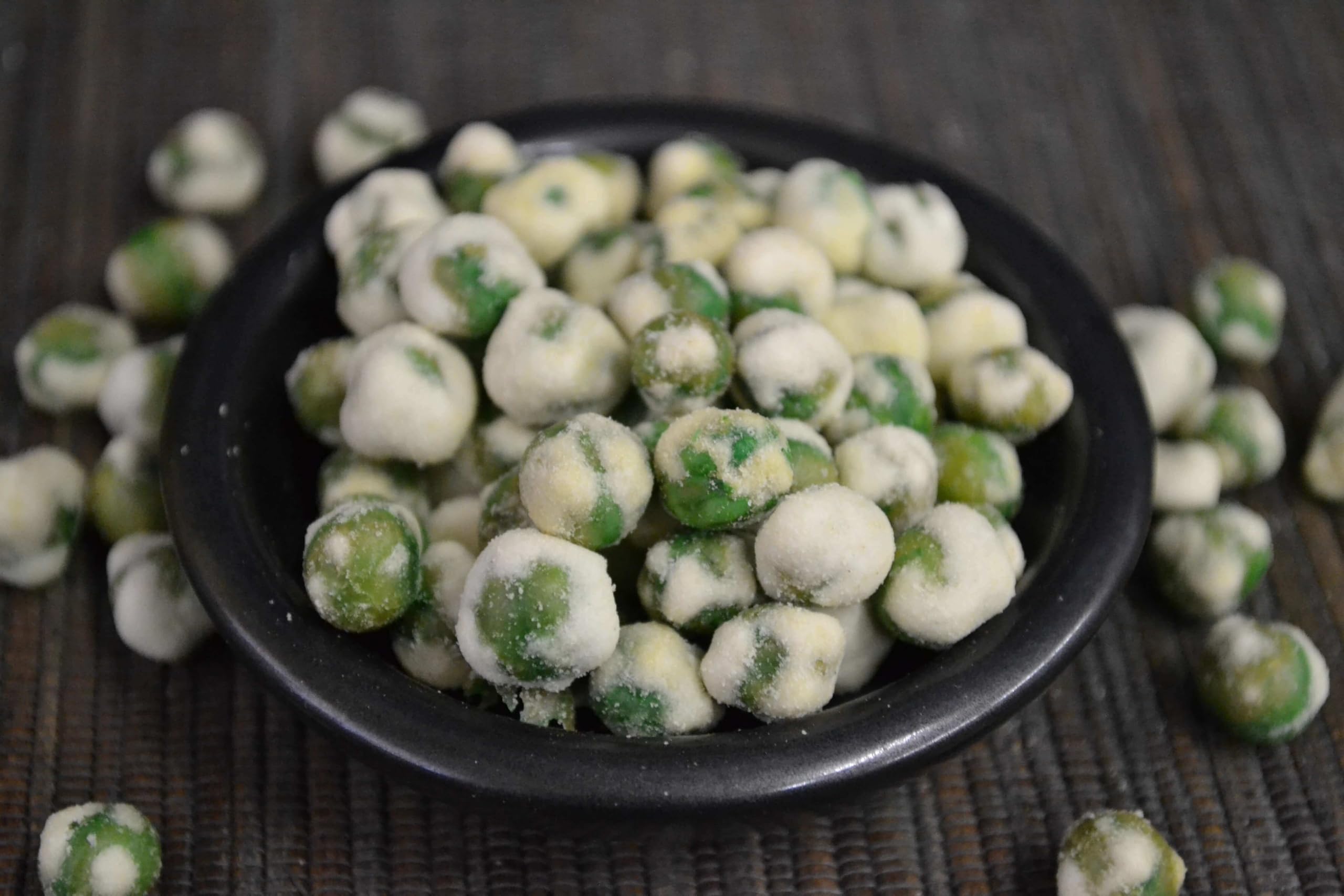 Crunchy Spicy Wasabi Peas - 1 Pound Bag of Wasabi Coated Green Peas - Perfect for Snacking, Parties & Asian Cuisine - US Made Premium Snack Food