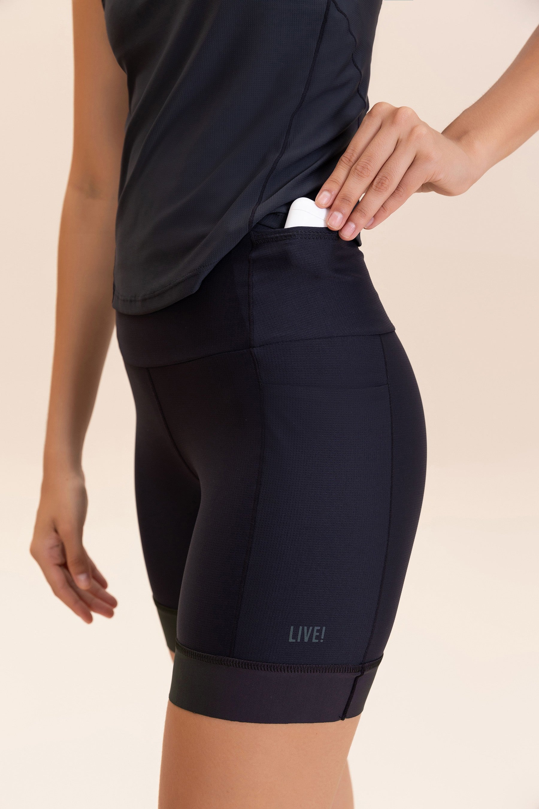 Bermuda 6-Pocket Running Shorts for Men - Lightweight & Breathable for Gym, Jogging & Outdoor Sports