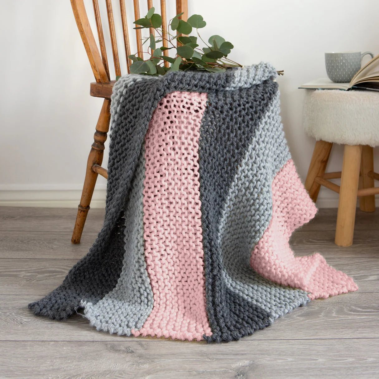 Learn to Knit Club Box - Complete Knitting Starter Kit for Beginners | DIY Yarn & Needles Set | Perfect for Relaxation, Gifts & Crafting at Home
