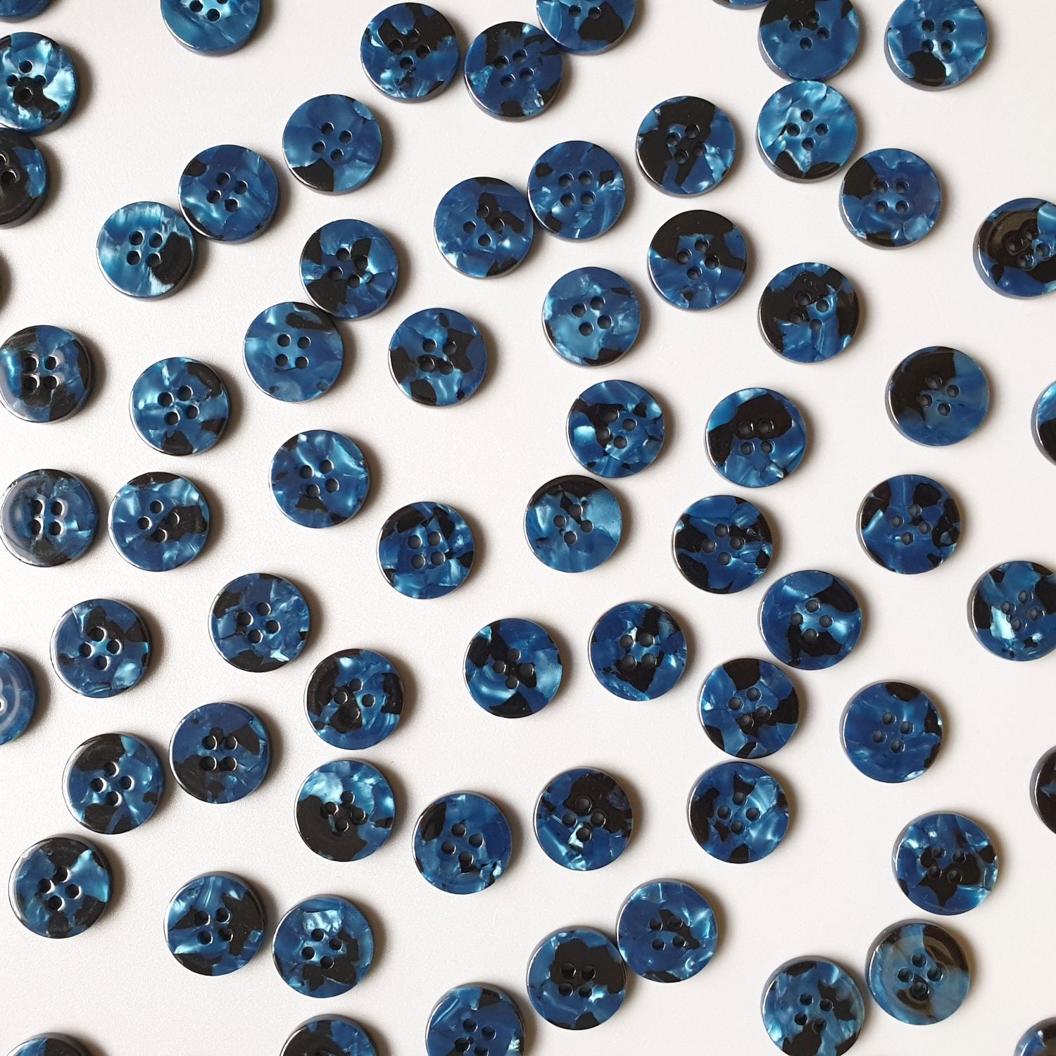 15mm Shirting Buttons - Pack of 15 Nightshade Buttons for Dress Shirts, Blouses & DIY Sewing Projects