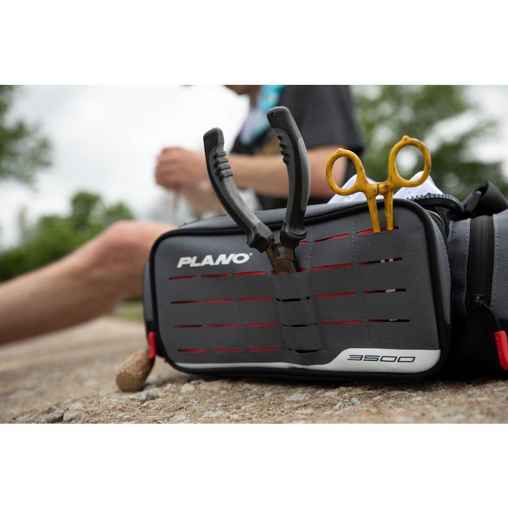 Plano Weekend Series Tackle Box - Waterproof Fishing Gear Storage Case for Lures, Hooks & Accessories - Perfect for Freshwater & Saltwater Fishing Trips
