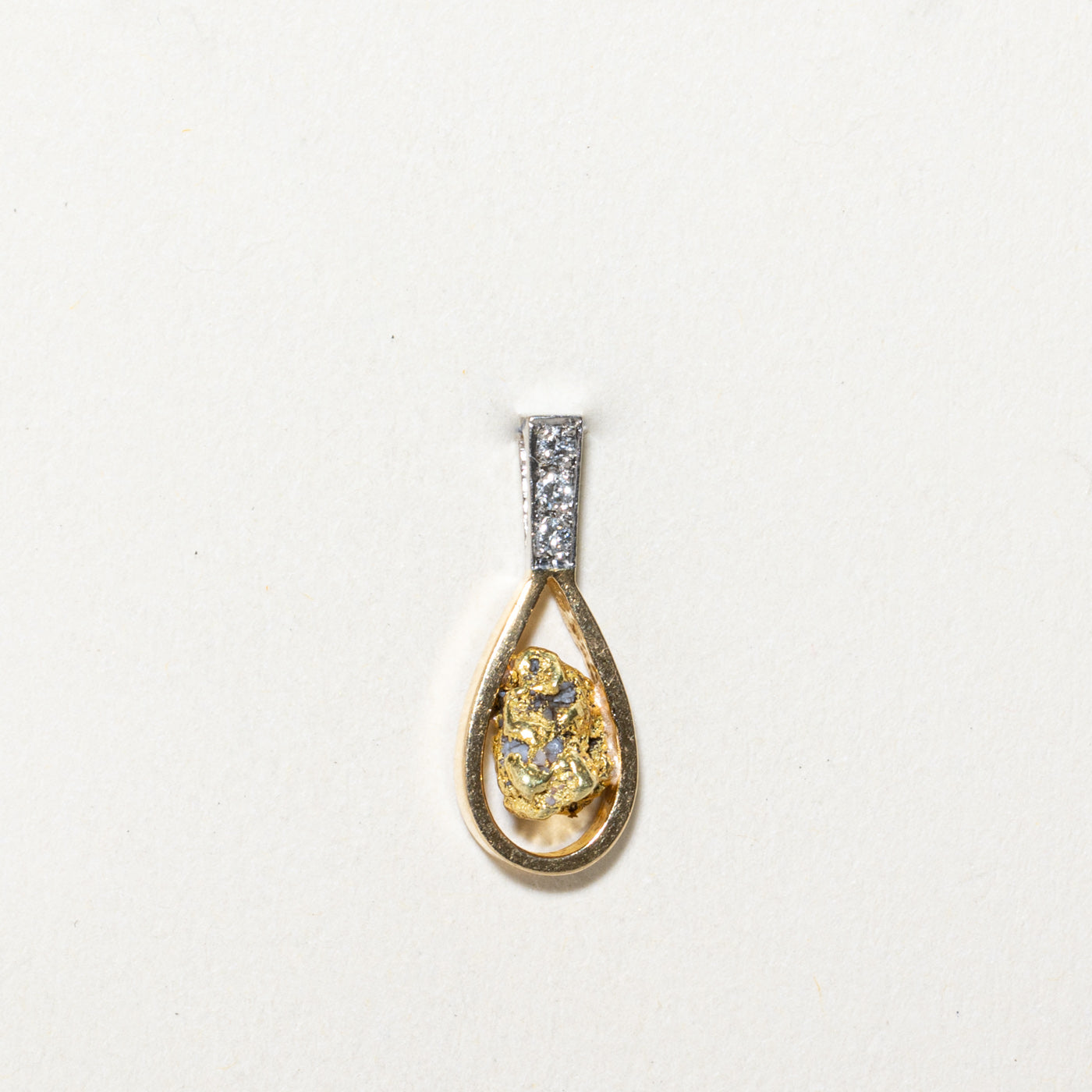 0.06ctw Diamond & Gold Nugget Pendant Necklace - Elegant Jewelry for Women, Perfect for Weddings, Anniversaries & Special Occasions