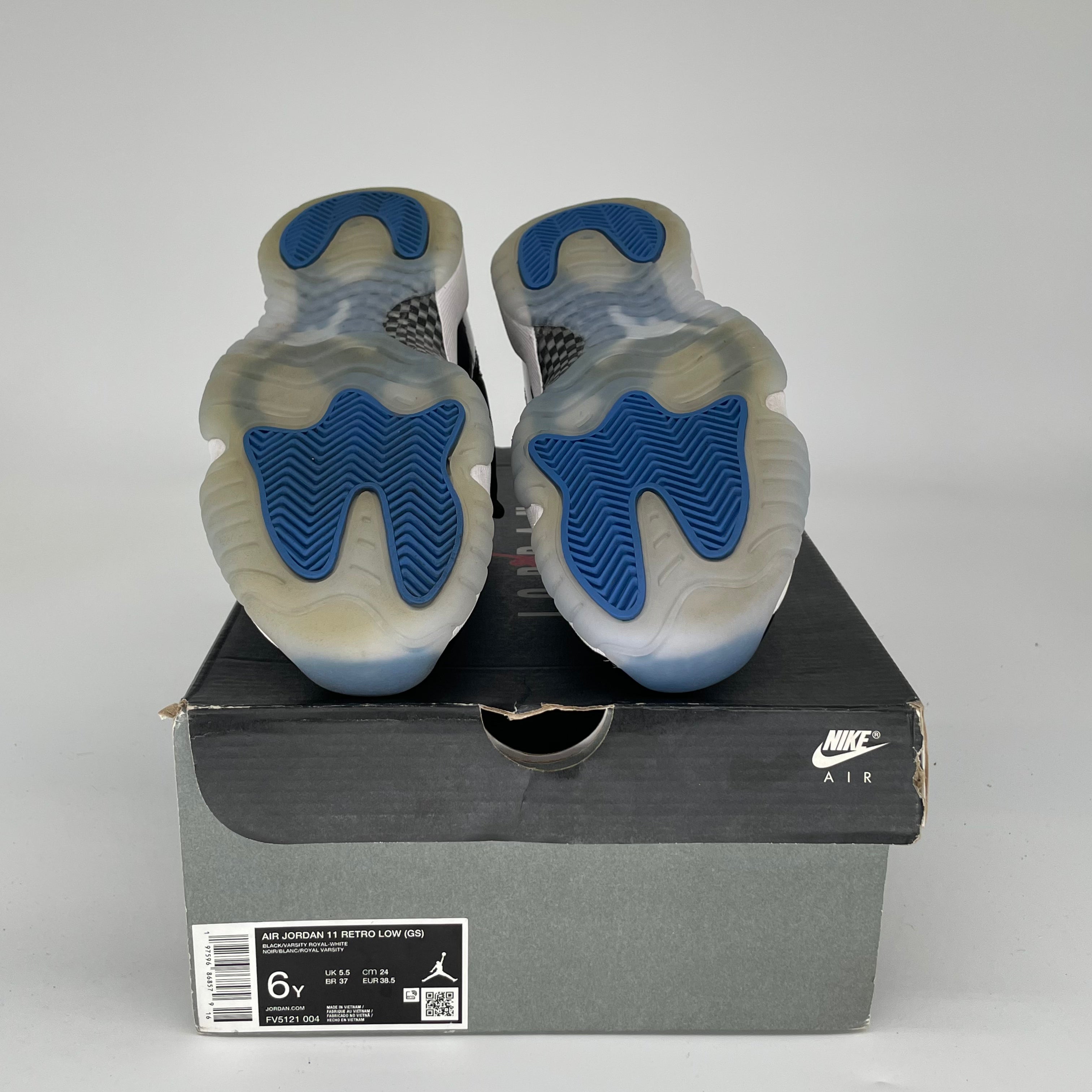 AIR JORDAN 11 LOW SPACE JAM Basketball Shoes for Kids - Size 6Y (FV5121-004) | Retro Sneakers for Boys, Basketball Games & Casual Wear