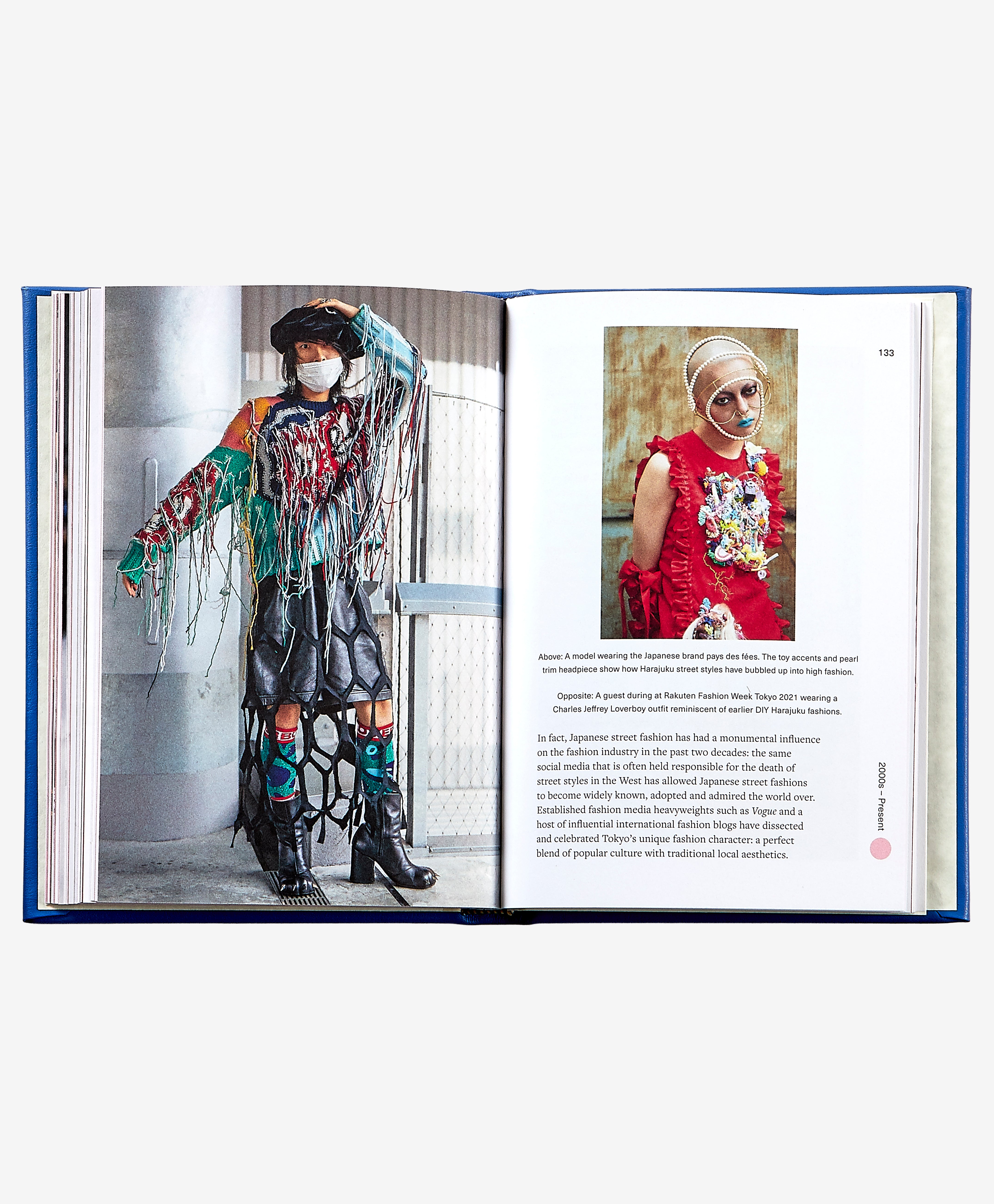 Little Book of Tokyo Style - Japanese Fashion & Streetwear Guide for Trendy Outfits & Urban Lifestyle