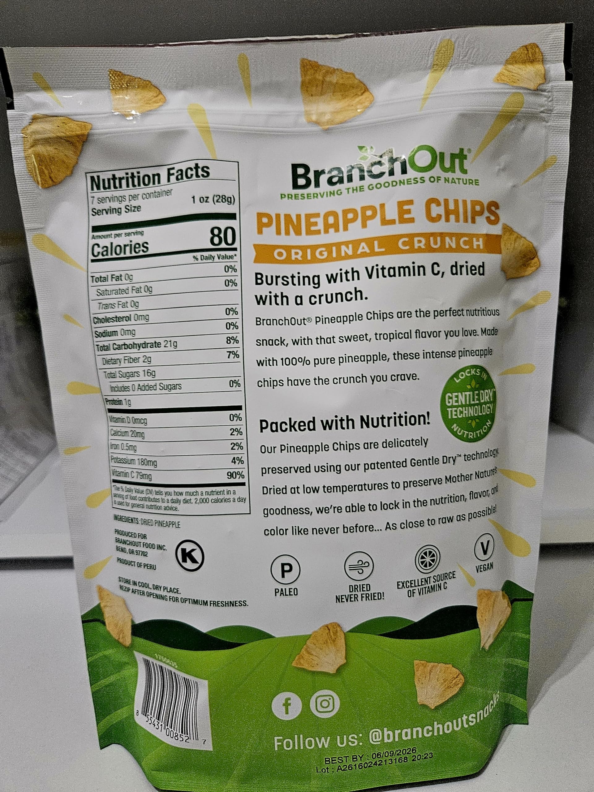 Organic Crispy Pineapple Chips - Sweet & Tangy Dried Fruit Snacks - Gluten-Free, Vegan, No Added Sugar - Perfect for Healthy Snacking, Lunchboxes & On-the-Go Energy Boost