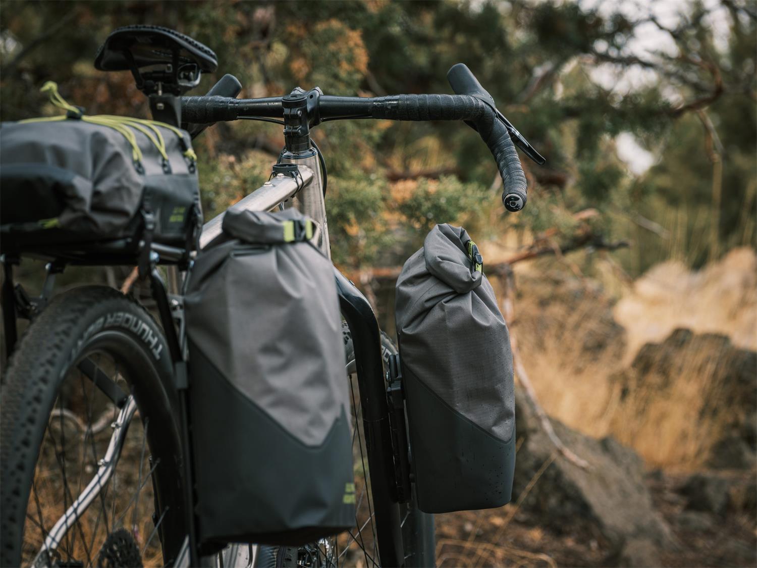 Old Man Mountain Atlas Rack Pack - Durable Bicycle Cargo Rack for Adventure & Commuting - Perfect for Bike Touring, Camping & Urban Cycling