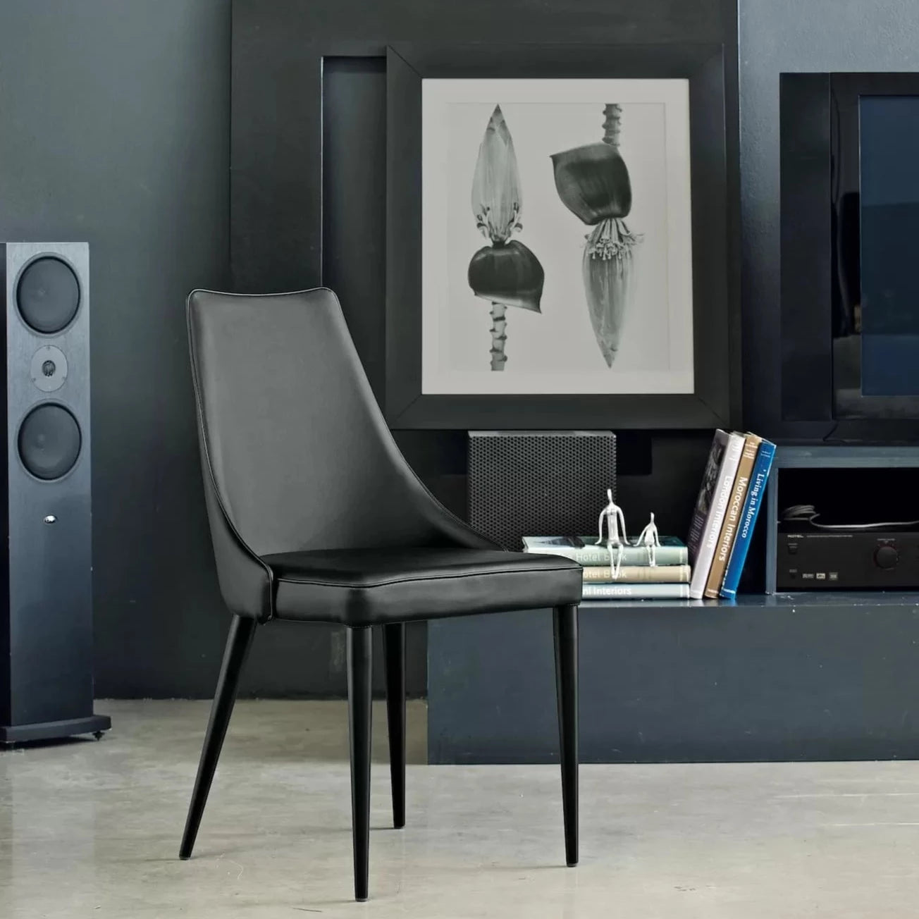 Bontempi Clara Chair - Modern Accent Chair for Living Room, Bedroom & Office - Stylish Upholstered Armchair with Wooden Legs - Perfect for Home Decor & Relaxation