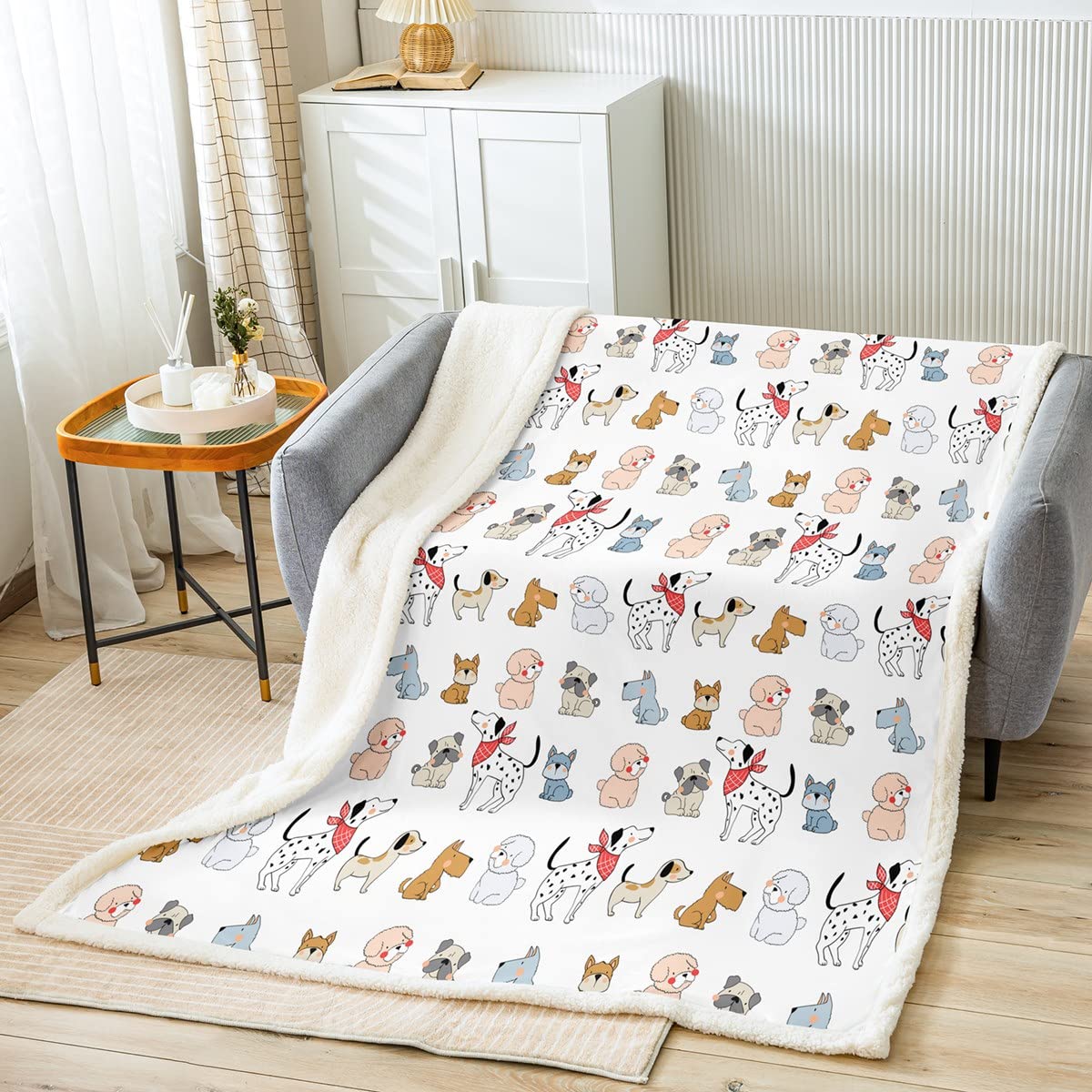 Cute 3D Printed Dog Blanket Queen Size - Cartoon Puppy Pug Fleece Throw Blanket for Kids, Girls & Boys - Soft Pet Travel Blanket for Animal Lovers - Cozy Home Bedroom Decor for Cuddling, Sofa Lounging & Gift Giving