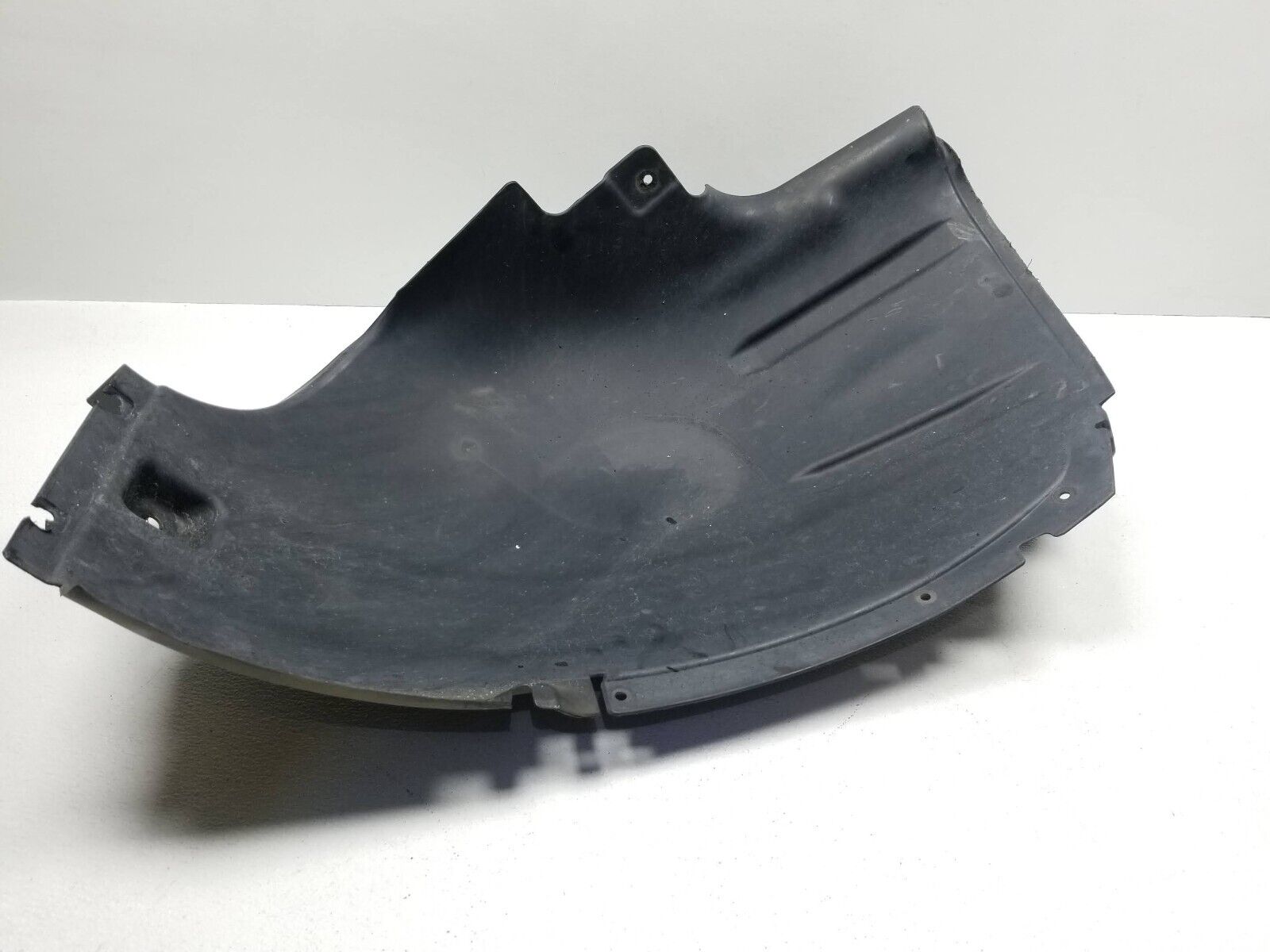 06-11 Mercedes ML500 Left Front Fender Liner Splash Guard - OEM Replacement Part for Driver Side - Perfect for Off-Road Protection & Weatherproofing