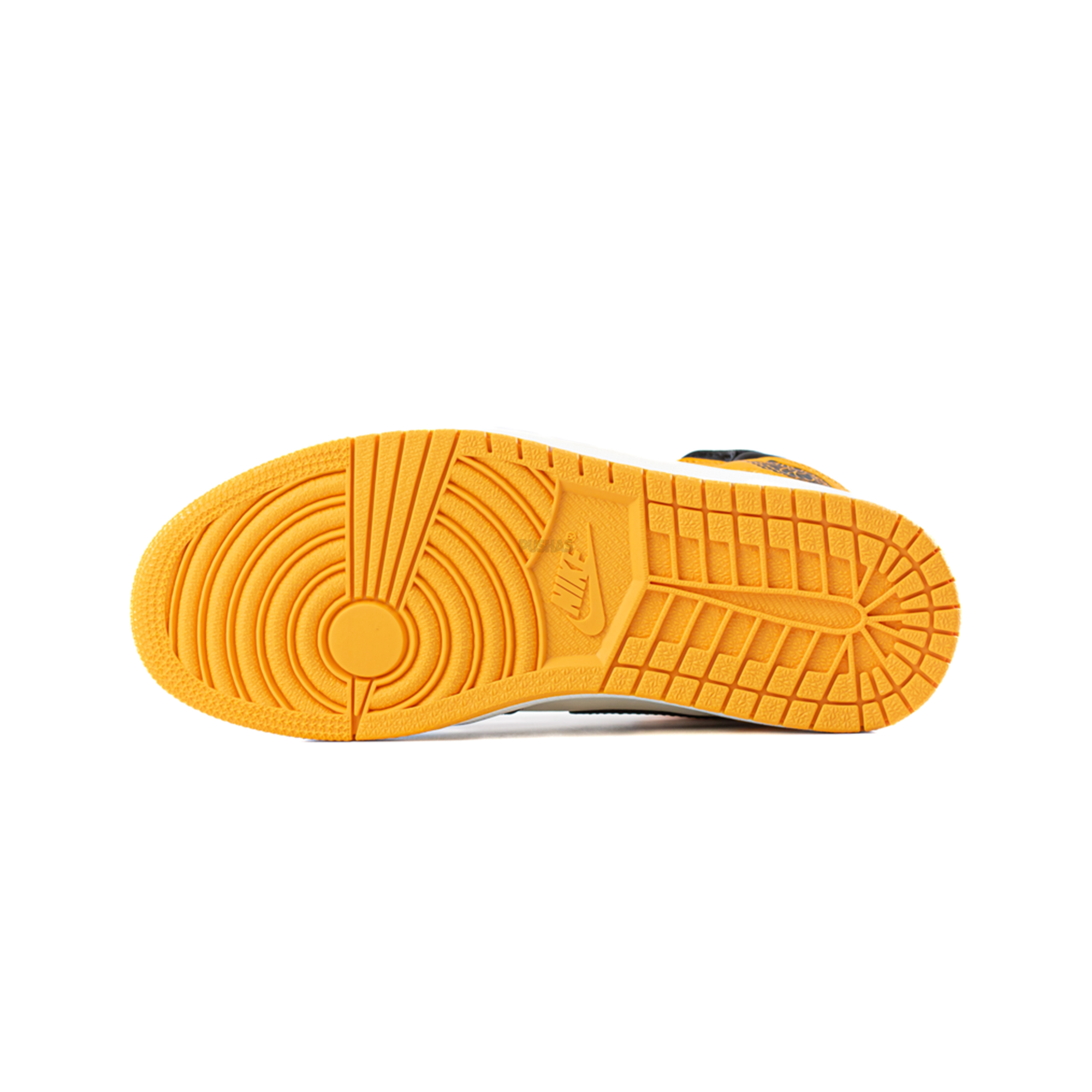 Air Jordan 1 Retro High OG 'Yellow Toe' Men's Basketball Shoes (2022 Release) - Classic Sneakers for Streetwear & Casual Outfits