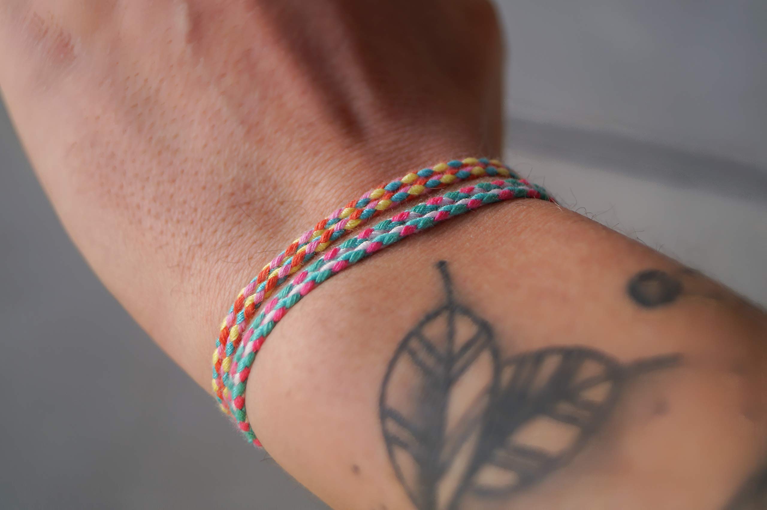 2 Pcs Wave String Bracelet Set for Men & Women - Waterproof Adjustable Braided Thin Summer Bracelets - Beach Wedding Festival Accessories - Perfect for Surfing, Vacation and Boho Style Outfits