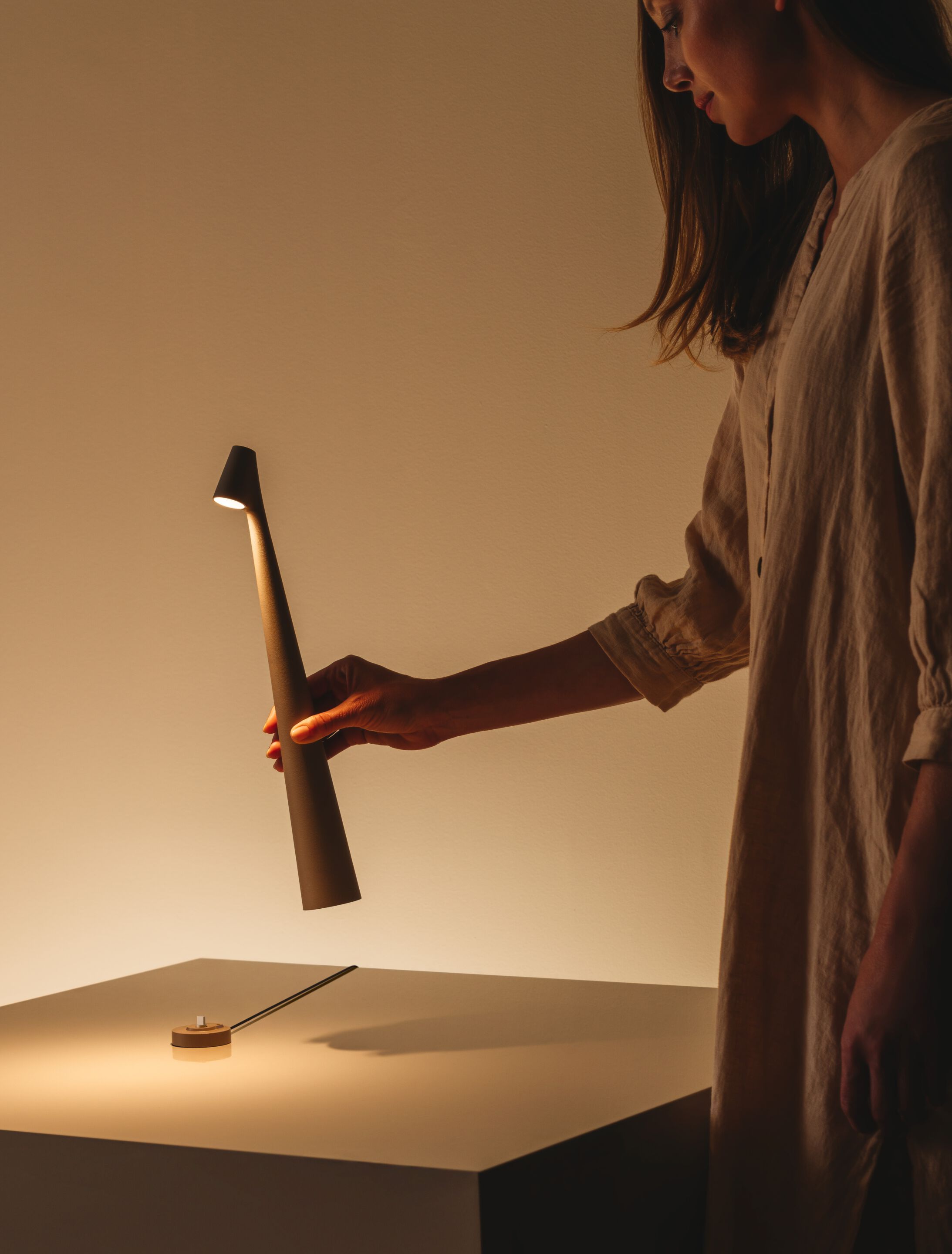 Portable Table Lamp - Handmade African Design, USB Rechargeable & Adjustable Brightness for Bedroom, Living Room, and Outdoor Camping