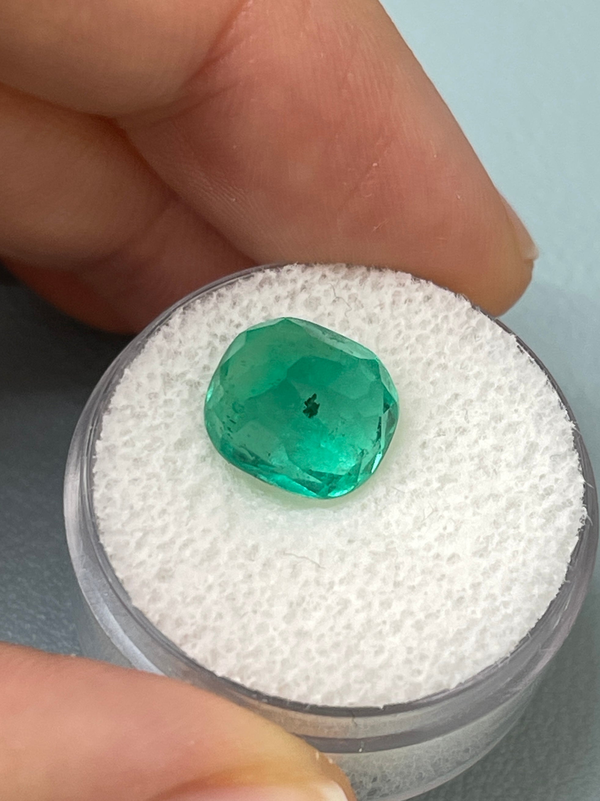 4.37 Carat Natural Colombian Emerald - 10.5x9mm Cushion Cut Loose Gemstone, Deep Green with Unique Freckles | Perfect for Engagement Rings, Fine Jewelry & Collector's Pieces