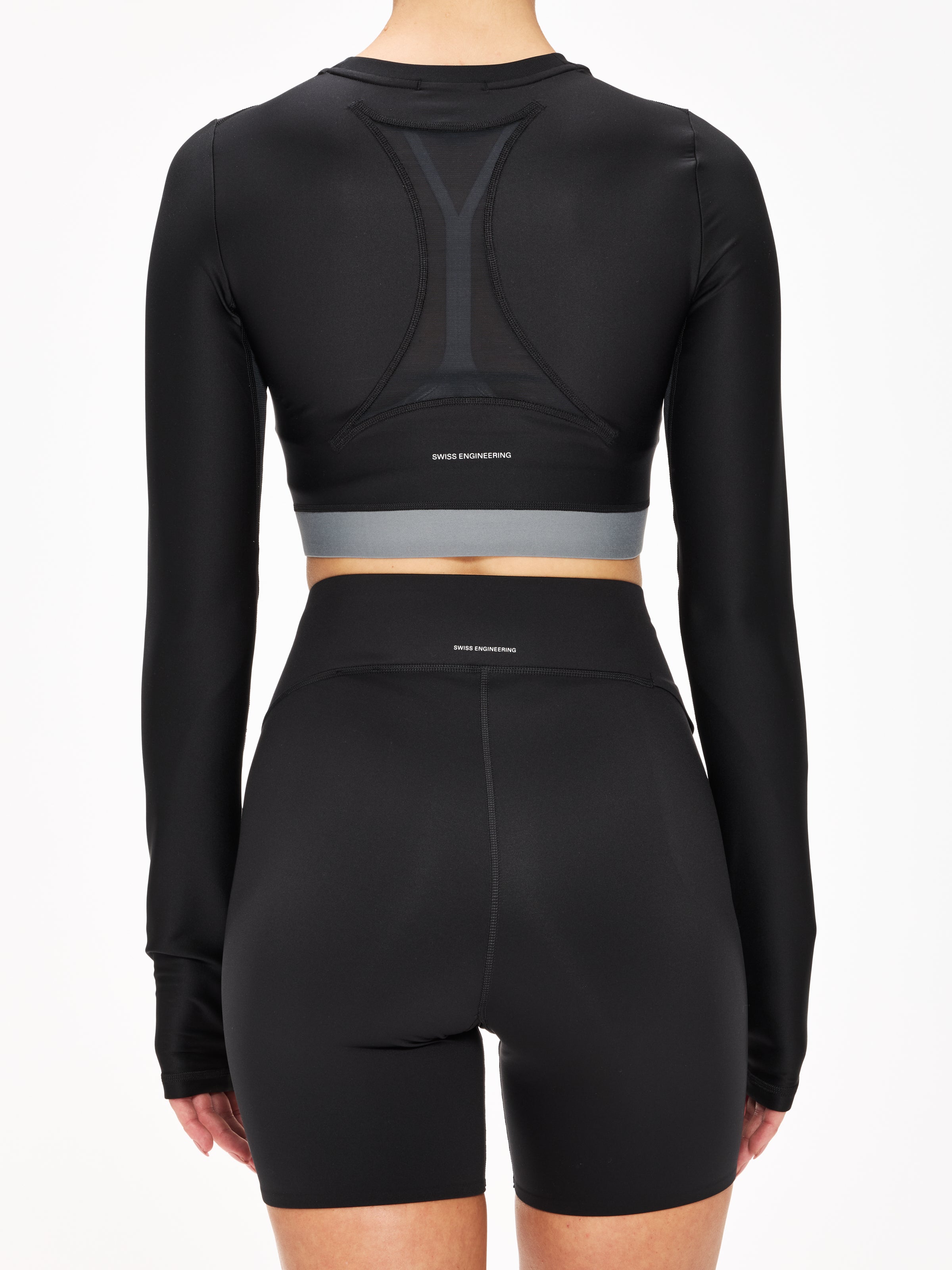 Women's Long Sleeve Crop Top for Travel & Commuting - Comfortable Train Outfit for Work & Casual Wear