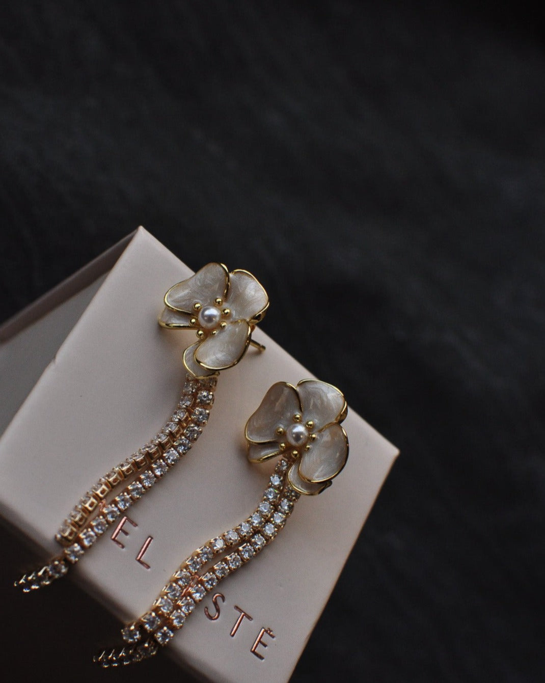 Nashara Ivory Floral Bridal Earrings – Elegant Wedding Jewelry for Bride, Bridesmaids & Special Occasions | Perfect for Weddings, Prom & Formal Events