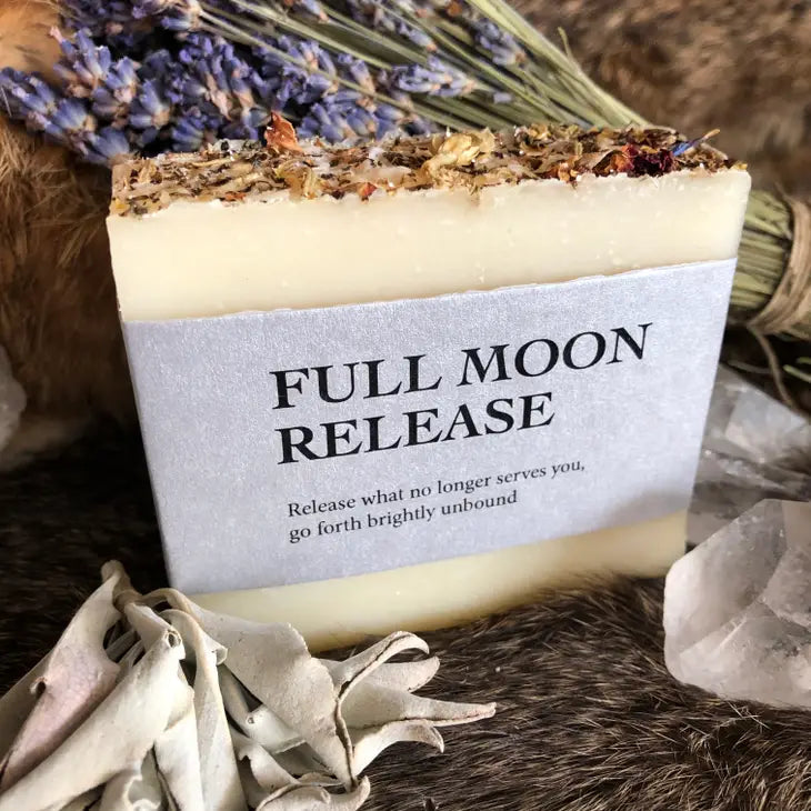 Organic Goat's Milk Soap for Sensitive Skin - Natural Moisturizing & Gentle Cleansing - Perfect for Dry Skin, Eczema & Daily Skincare Routine