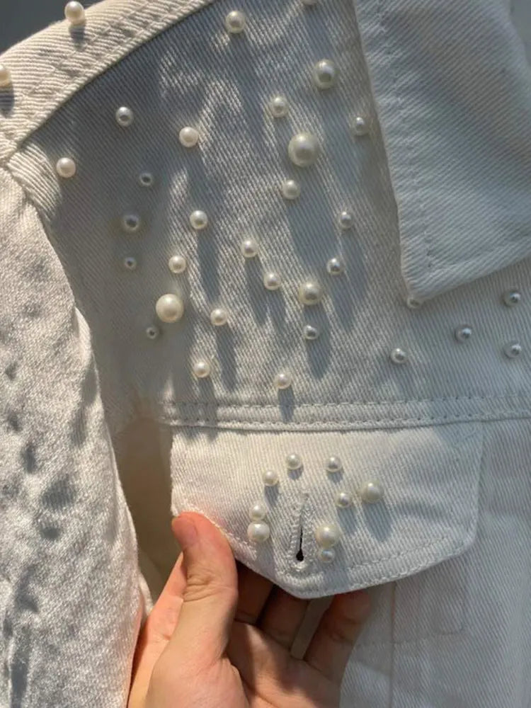 Stylish Women's Denim Jacket with Pearl Buttons - Loose Fit Full Sleeve Short Lapel Jacket for Casual Fall Outfits | Perfect for Autumn Layering, Weekend Wear & Street Style Fashion