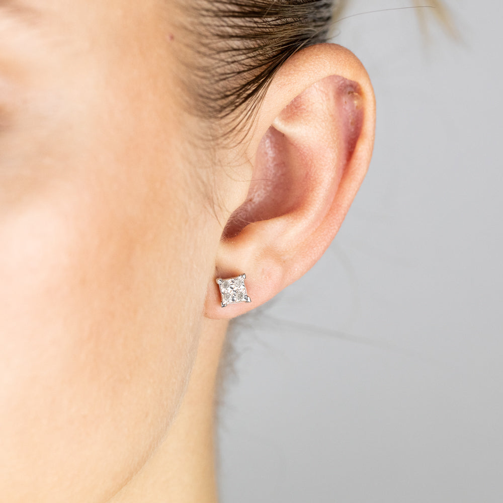 1/10 Carat Diamond Stud Earrings & Pendant Necklace Set - Sterling Silver 45cm Chain - Elegant Jewelry for Women's Daily Wear & Special Occasions