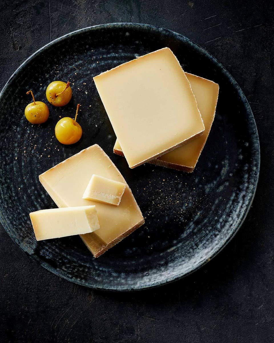 Premium igourmet Gruyere Swiss Cheese AOP - 5 lb Cut - Authentic Swiss Fondue Cheese for Cooking & Entertaining - Perfect for Melting, Grating, Cheese Boards & Gourmet Recipes