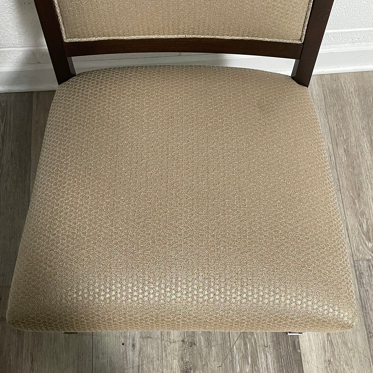 Set of 4 Modern Dining Chairs - Sturdy Wooden Kitchen Chairs with Padded Seats - Perfect for Dining Room, Kitchen, and Breakfast Nook