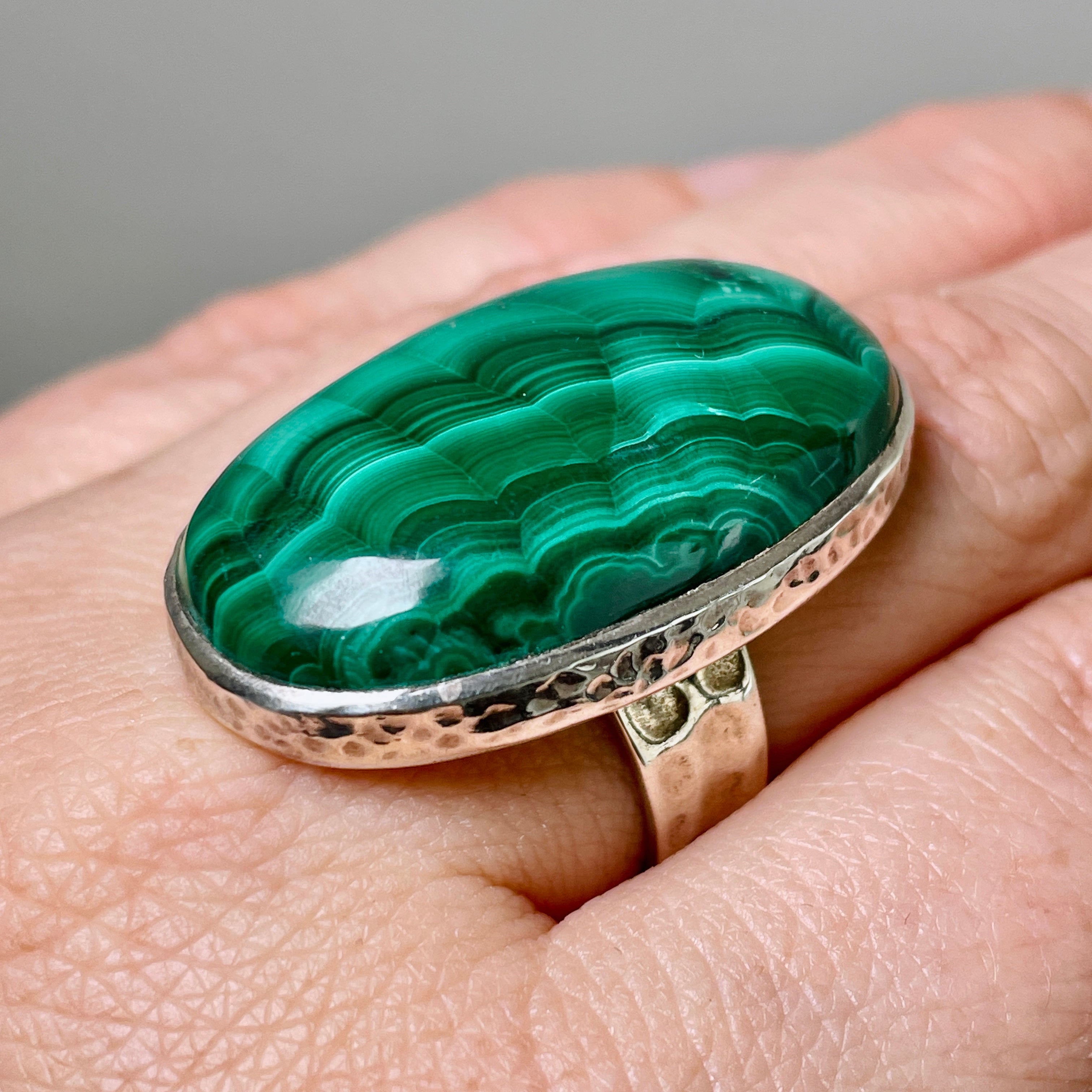 Malachite Oval Beaten Band Ring Size 8 - KRGJ2066 | Handmade Gemstone Jewelry for Women, Boho Chic Accessories, Gift for Her, Perfect for Weddings & Special Occasions