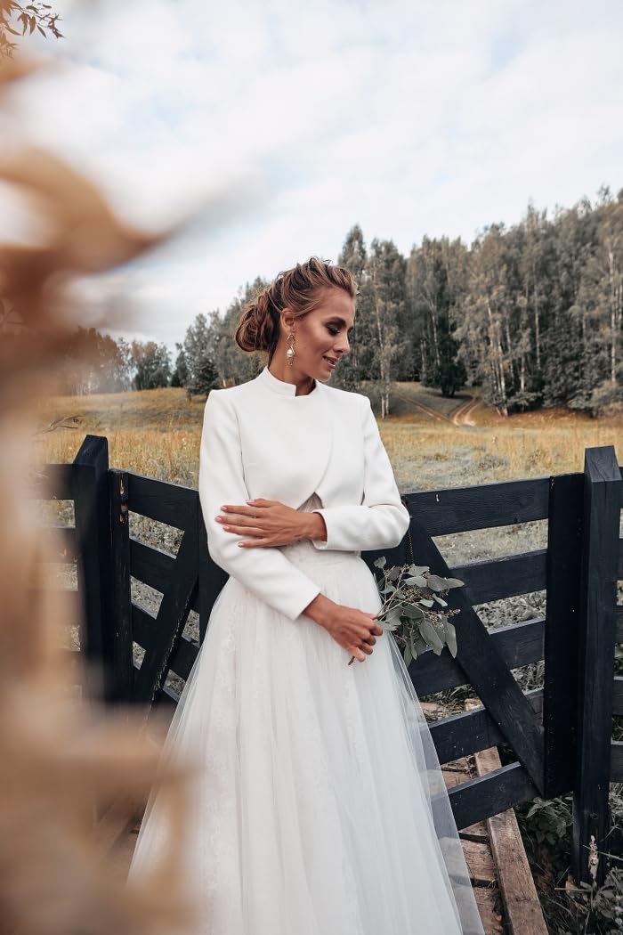 Elegant Ivory Wool Bridal Bolero Jacket for Wedding Dress - Winter Wedding Cover Up for Bride - Modern White Wedding Coat (Size 6 US) - Perfect for Church Ceremonies, Outdoor Photos & Reception