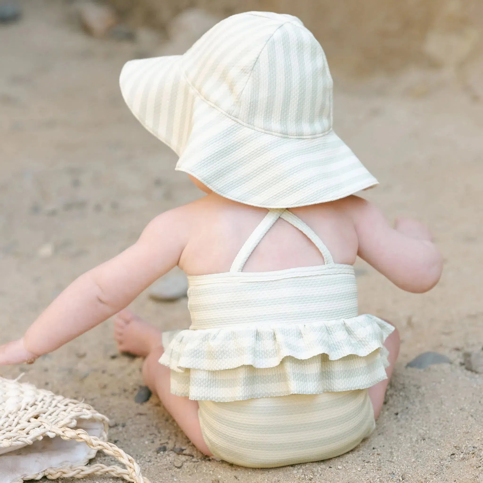Quincy Mae UPF 50+ Sun Protection Hat for Women - Mint Stripe Summer Beach Hat for Outdoor Activities, Travel & Gardening