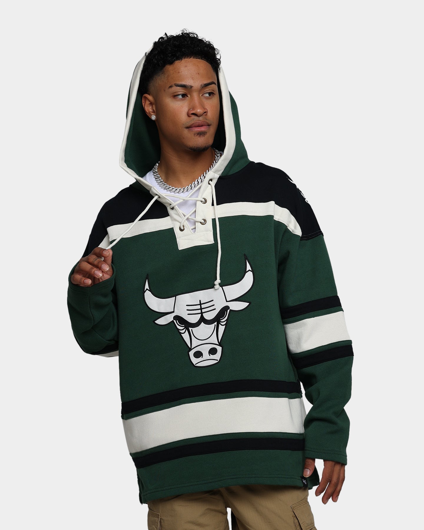 47 Brand Chicago Bulls Superior Lacer Hoodie for Men - Dark Green NBA Basketball Fan Apparel - Perfect for Game Day, Streetwear & Casual Outfits