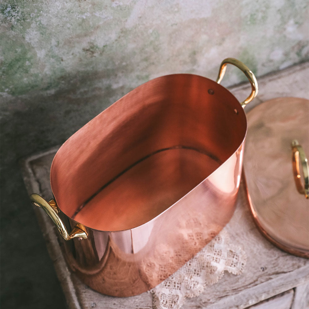 Premium Copper Bread Box - Airtight Storage for Fresh Bread, Pastries & Baked Goods | Rust-Proof & Stylish Kitchen Organizer for Countertop or Pantry | Perfect for Home, Bakery & Restaurant Use