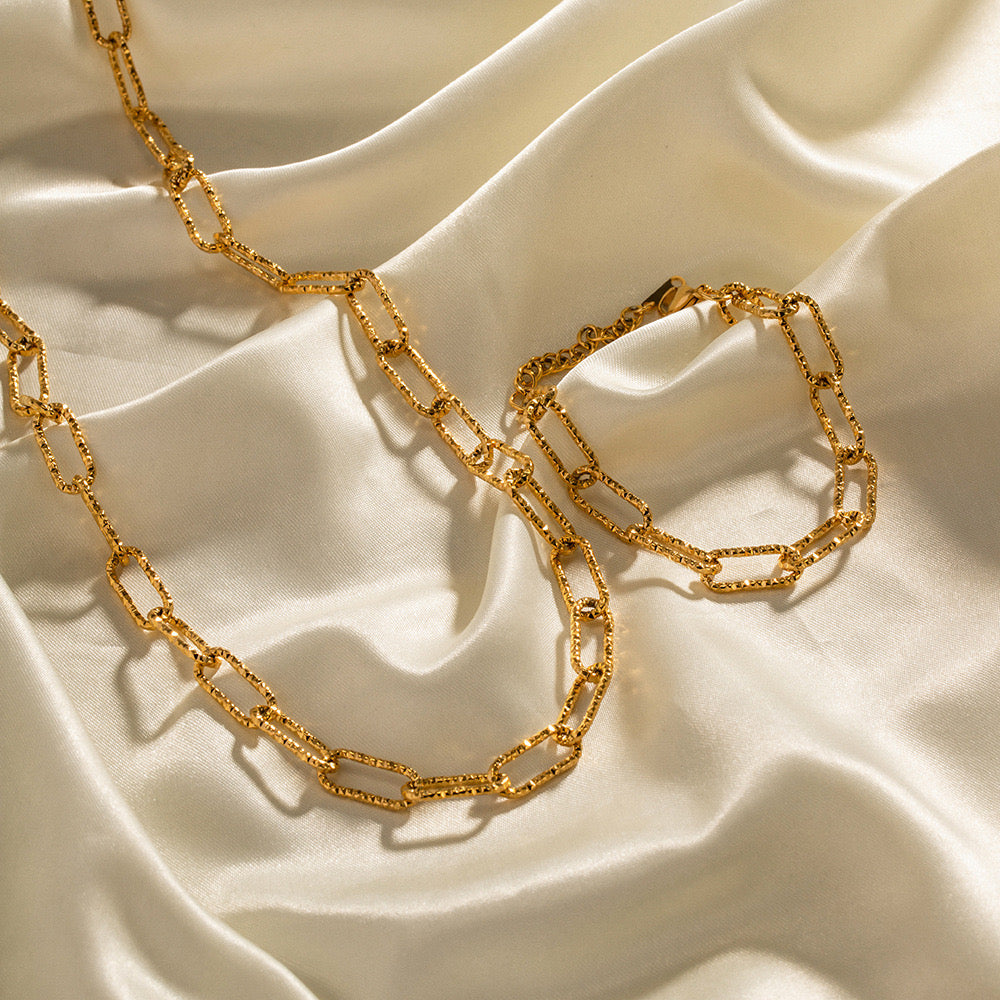 18K Gold Plated Stainless Steel Link Chain Bracelet and Necklace Set - Elegant Jewelry Gift for Women | Perfect for Weddings, Parties & Everyday Wear | JDWB030