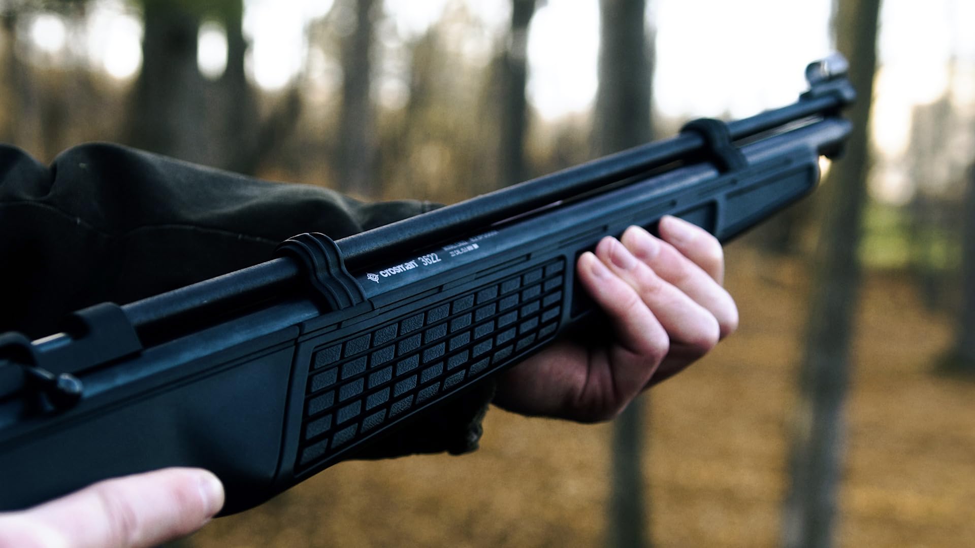Crosman C3622S .22-Caliber PCP Air Rifle - Powerful & Accurate Hunting & Target Shooting Airgun for Small Game & Pest Control
