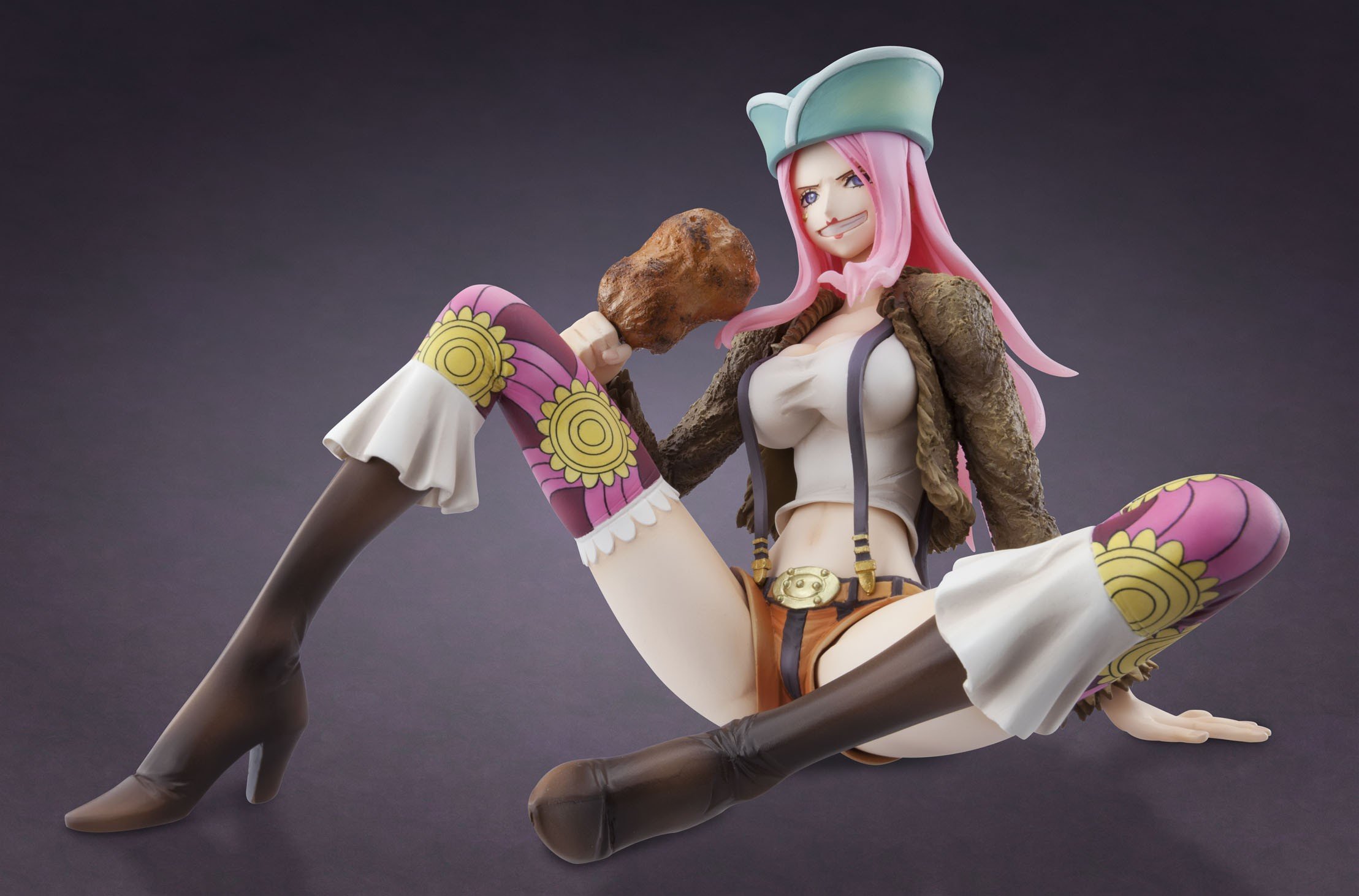 Portrait of Pirates One Piece NEO-DX Jewelry Bonney Figure - Anime Collectible for Fans, Display for Home & Office Decor